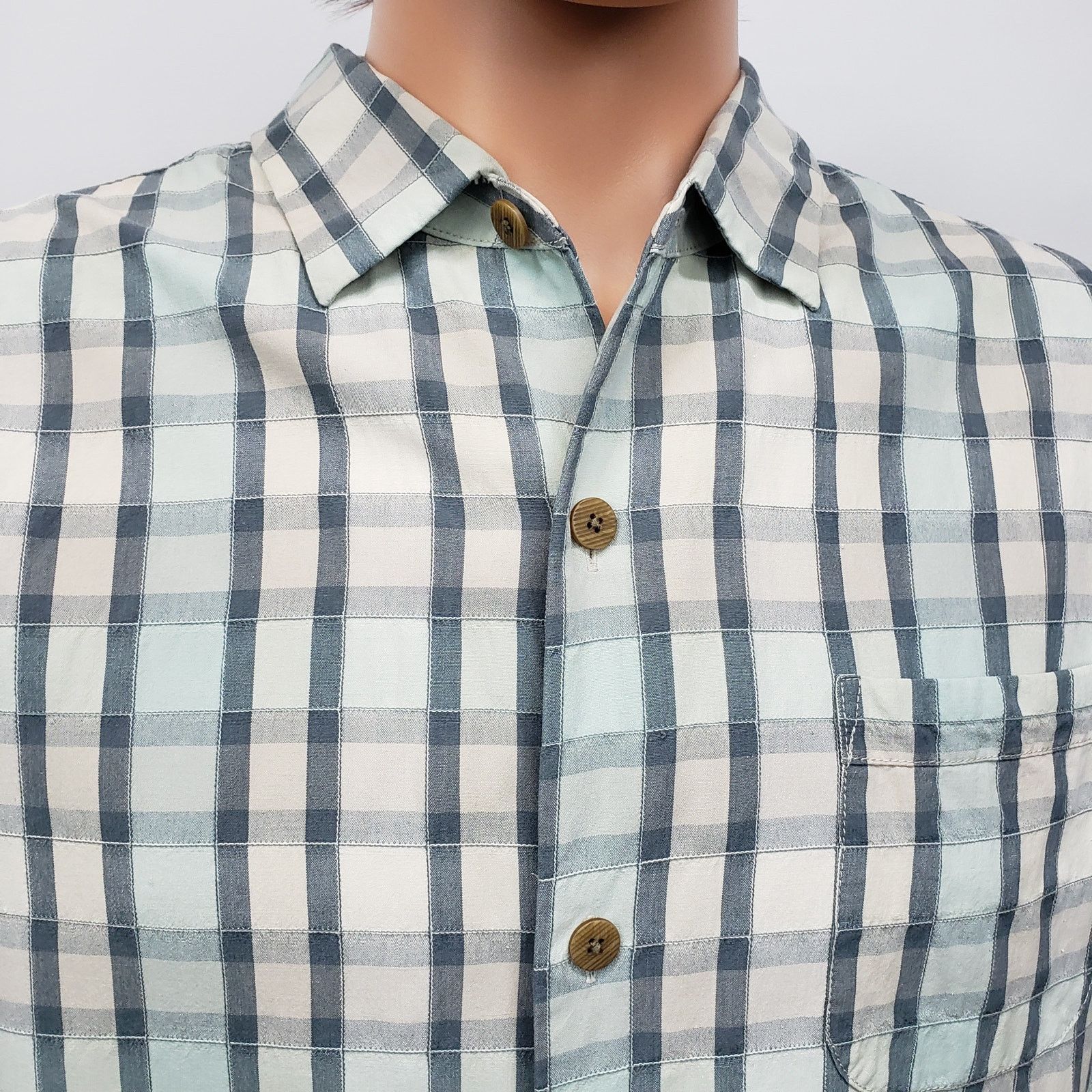 Tommy Bahama Tommy Bahama Silk Camp Shirt XL Beach Plaid Patchwork Madras Size US XL / EU 56 / 4 - 4 Thumbnail