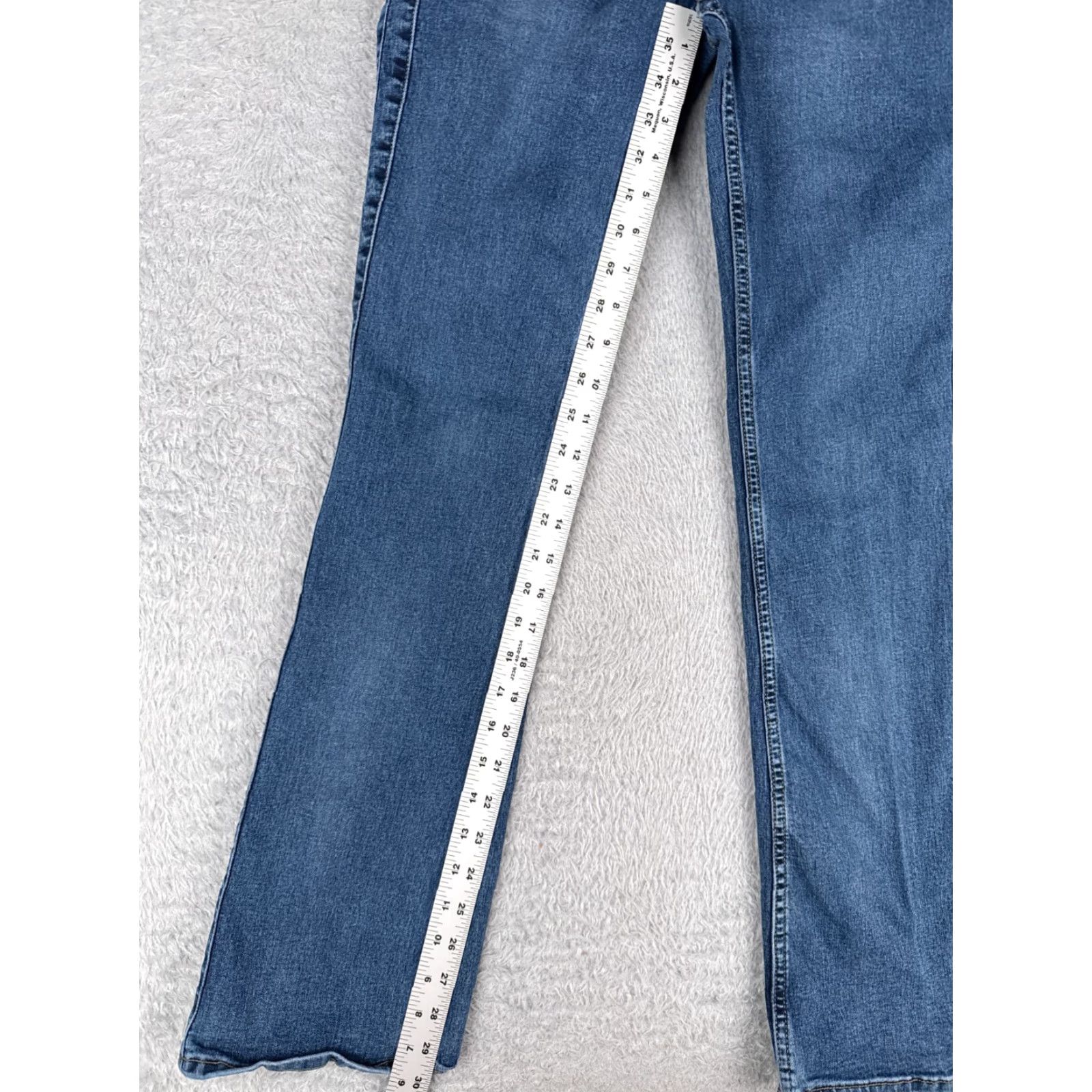 Lee Lee Jeans Women Blue Denim Slim Bootcut 28x30 Mid Rise Cotton 5-Pocket Zipper Distressed Regular 30" Inseam Jeans Mens? Size 28" / US 6 / IT 42 - 7 Thumbnail