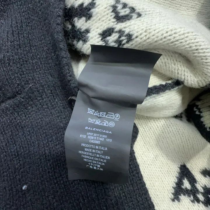 Balenciaga Balenciaga Balenciaga Logo Print Long Sleeve Knitwear -250 Size US S / EU 44-46 / 1 - 1 Thumbnail