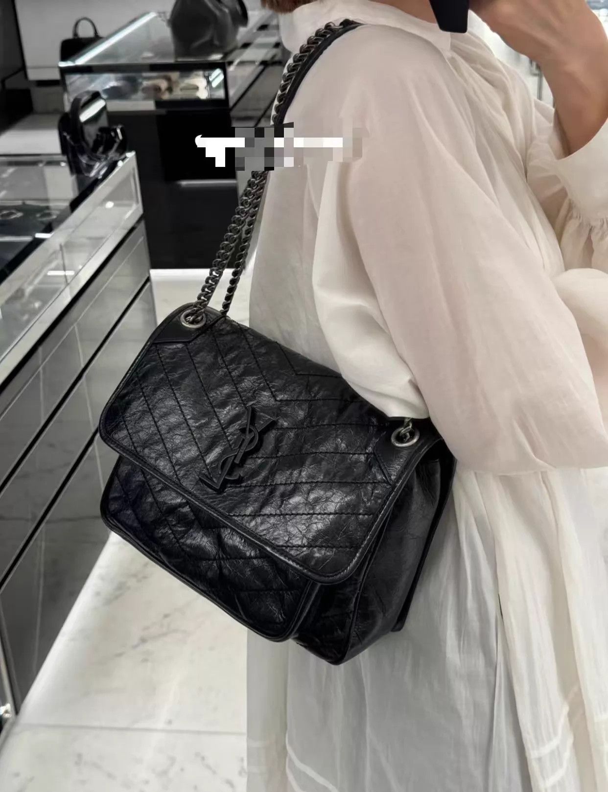 Yves Saint Laurent YSL Niki,Black/Silver Crumpled Calfskin, Distressed Hardware Size ONE SIZE - 2 Thumbnail