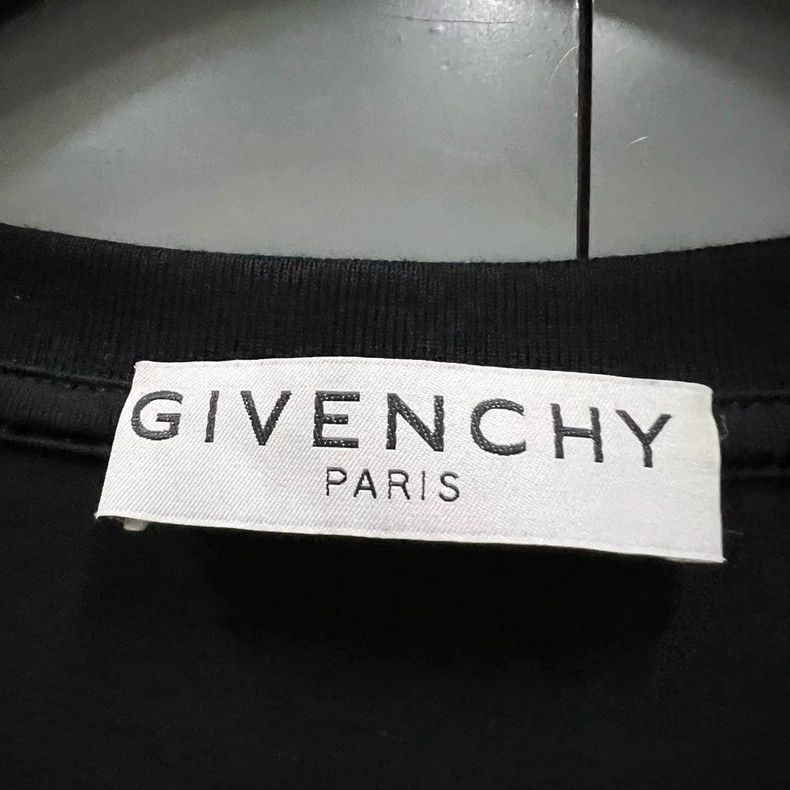 Givenchy Givenchy Black Letter Pattern Printed Short Sleeve Size US XL / EU 56 / 4 - 3 Thumbnail