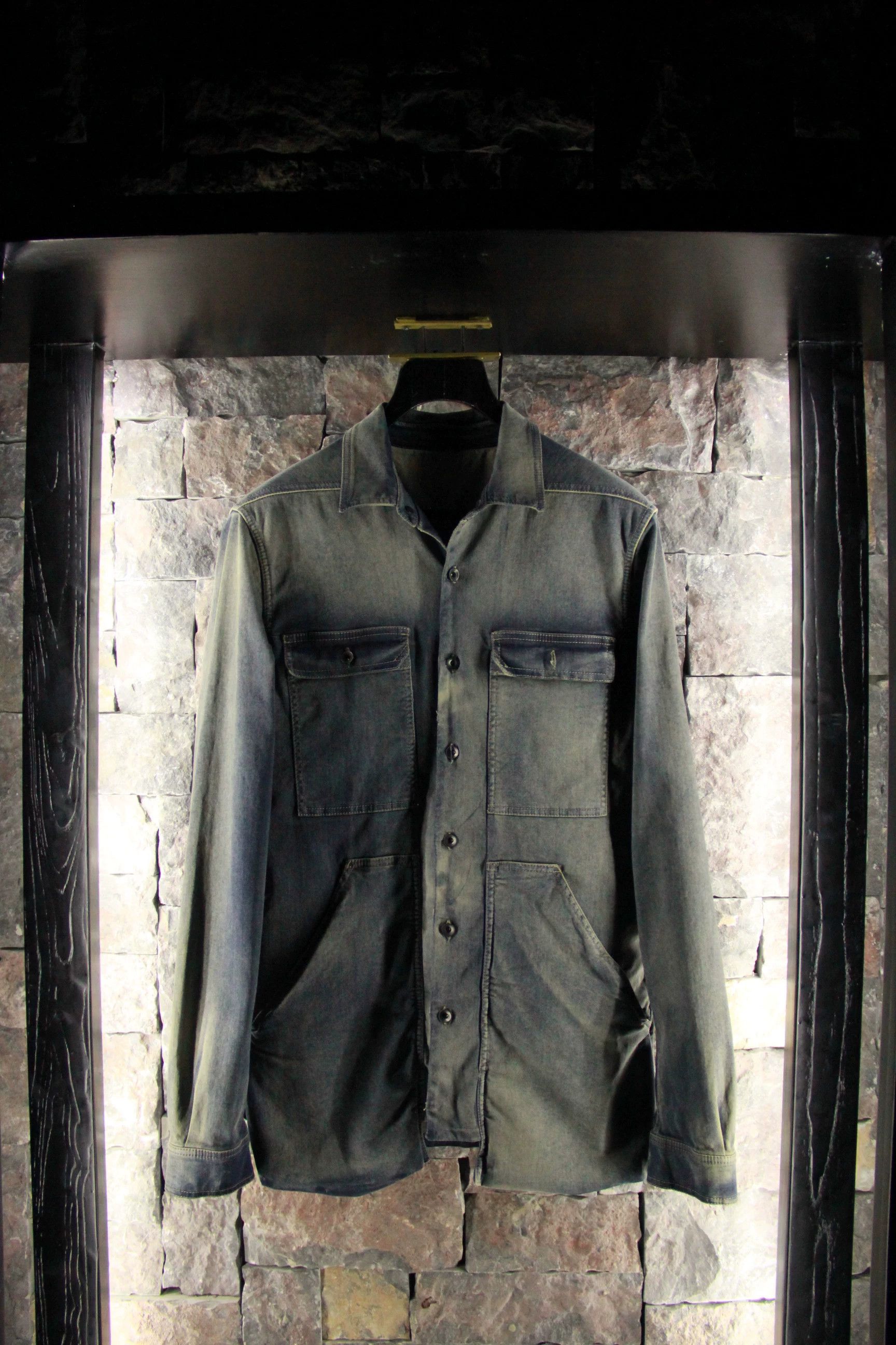 Rick Owens Rick Owens White Heavy Coats Men s Size US S / EU 44-46 / 1 - 1 Thumbnail