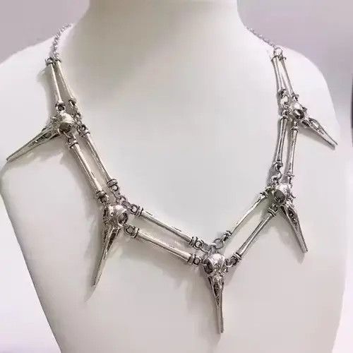 Jewelry Vintage Bird Skull Necklace Skeleton Goth Punk Jewelry Size ONE SIZE - 4 Thumbnail