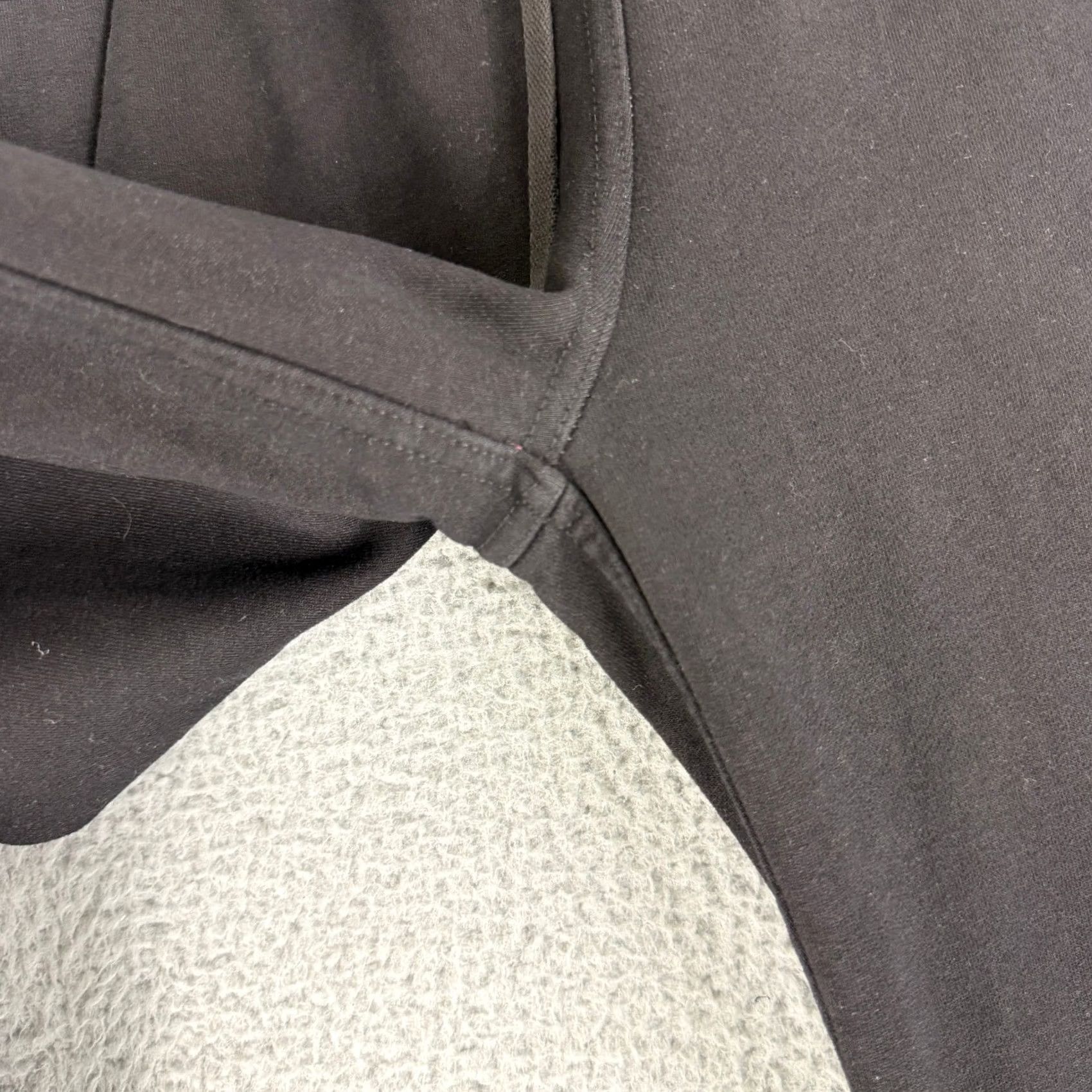Lululemon Lululemon Scuba High-Rise Jogger Women Size 4 Black Cotton Fleece Sweatpants Size 27" / US 4 / IT 40 - 3 Thumbnail