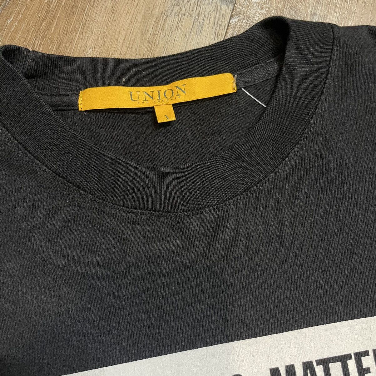 Union LA Union La Undefeated Hank Thomas Art Tee Shirt Mens Small BLM Size US S / EU 44-46 / 1 - 5 Thumbnail