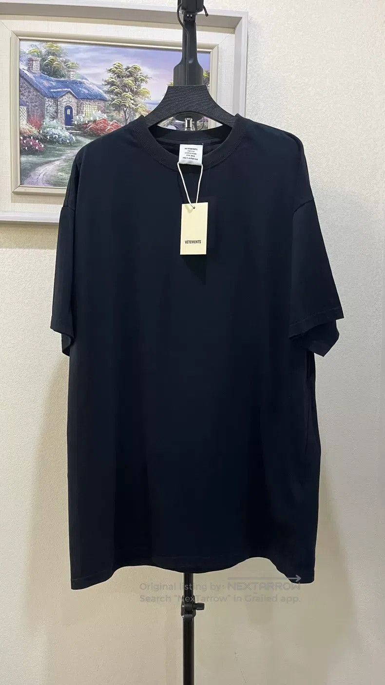 Vetements Vetements Black Short Sleeve T-Shirt, XS Size Size US XS / EU 42 / 0 - 1 Thumbnail