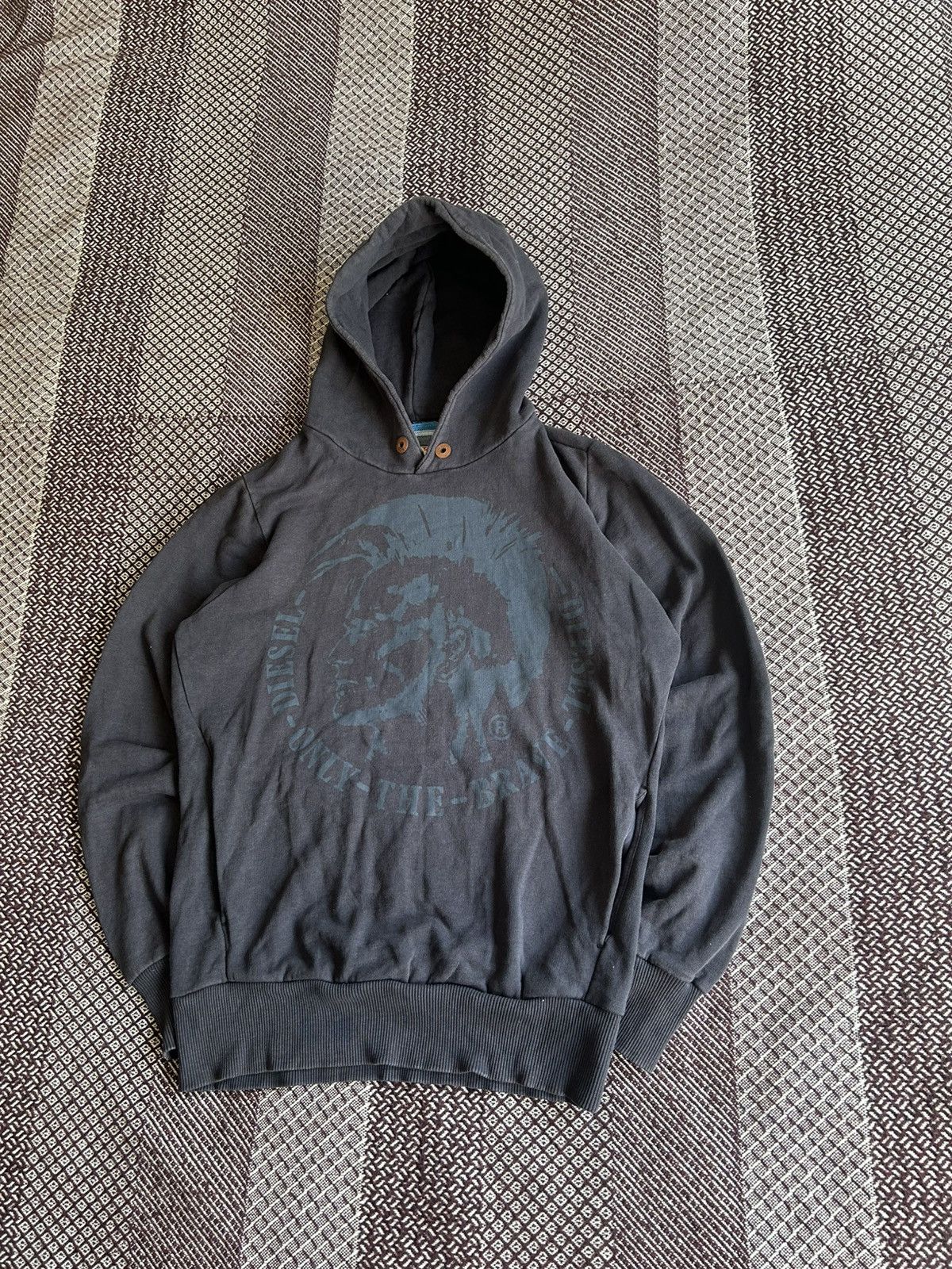 Diesel Vintage Diesel Big Logo Faded Hoodie Streetwear Style SZ L Size US L / EU 52-54 / 3 - 2 Thumbnail
