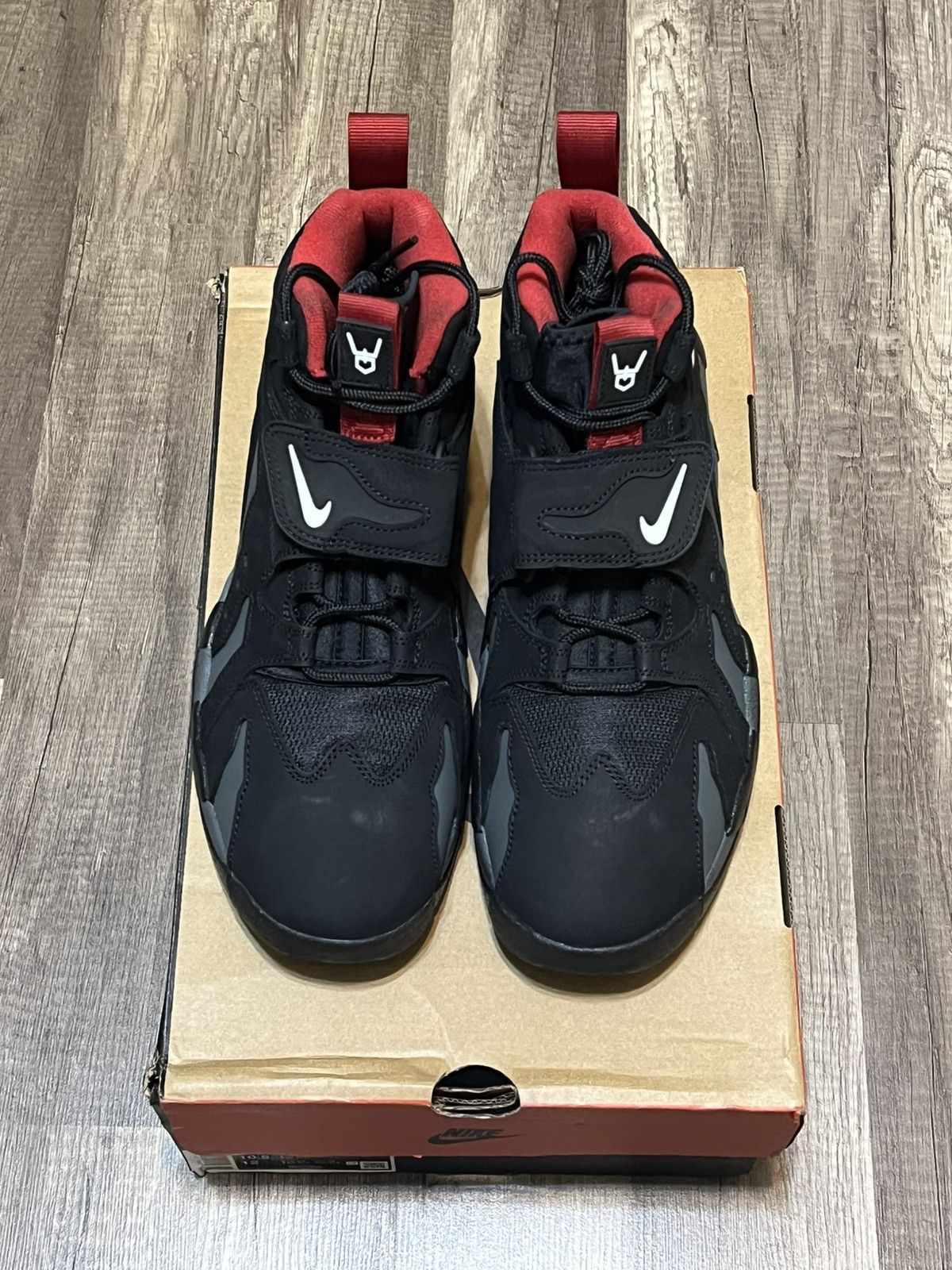 Nike DS Nike DT Max ‘96 Falcons Size US 10.5 / EU 43-44 - 2 Thumbnail