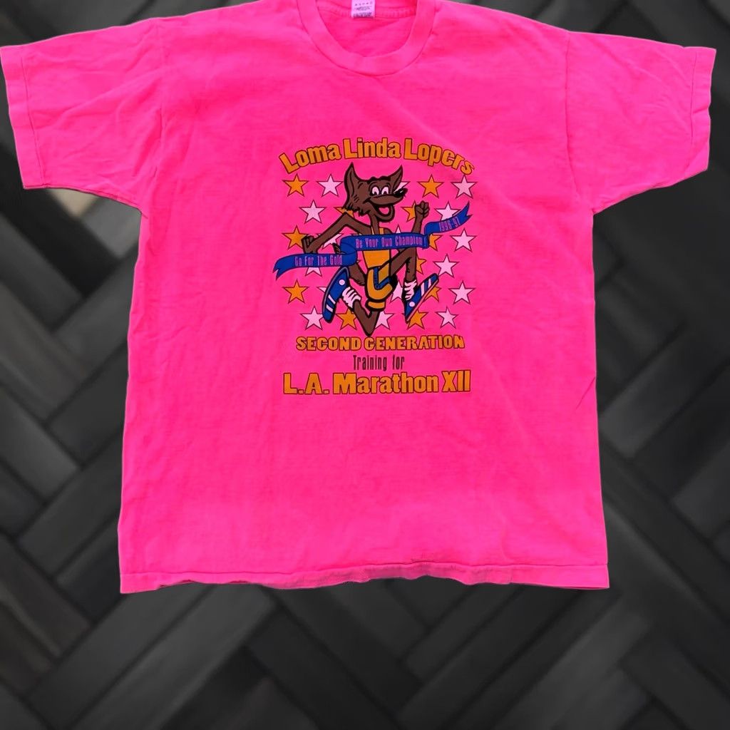Fruit Of The Loom VINTAGE Loma Linda Lopers Marathon Training T Shirt 90s Neon Pink Size XL Fruit of the Loom Mens T-Shirt Size US XL / EU 56 / 4 - 1 Thumbnail