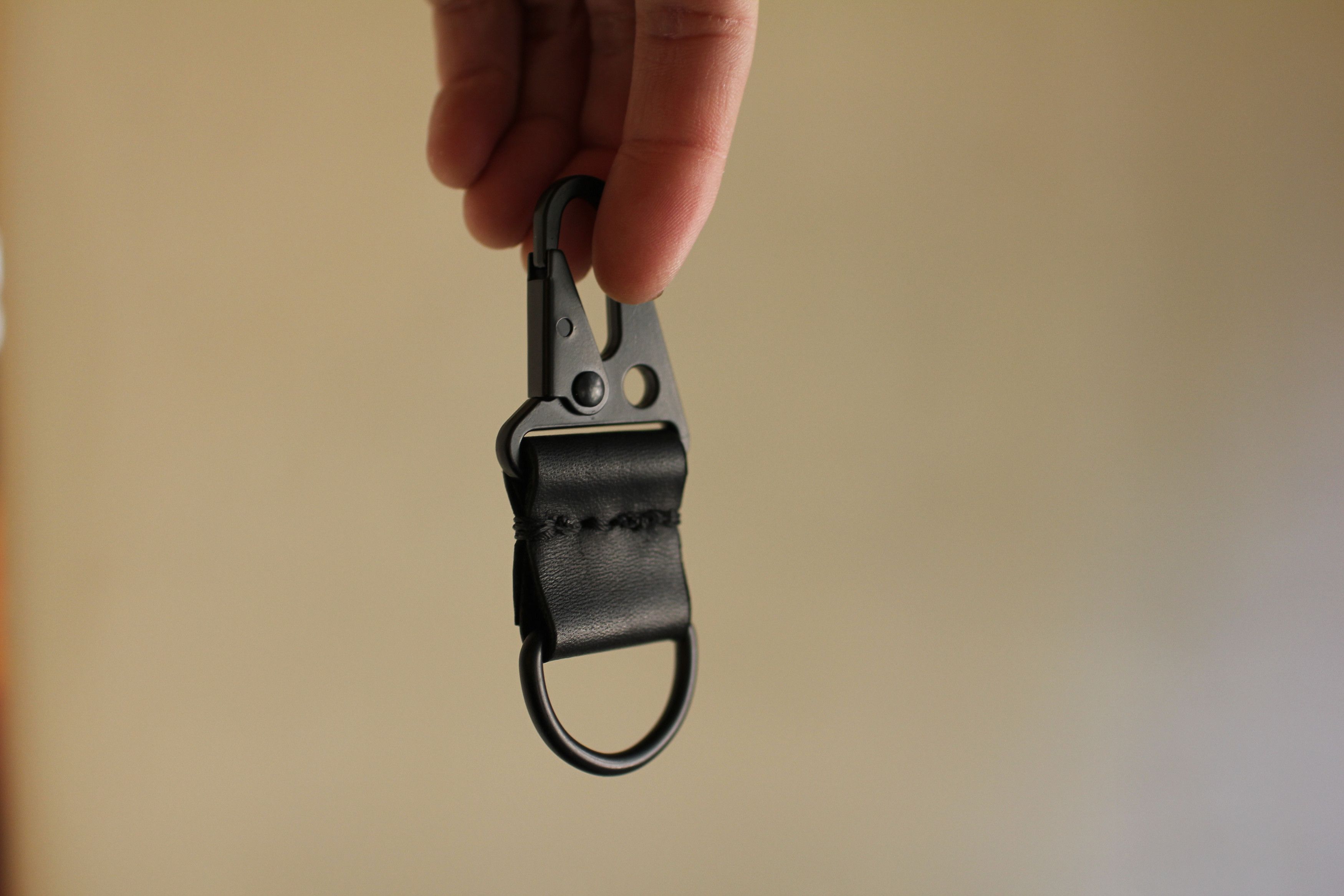 image of Guidi Soft Horse Utility Clip in Black, Men's