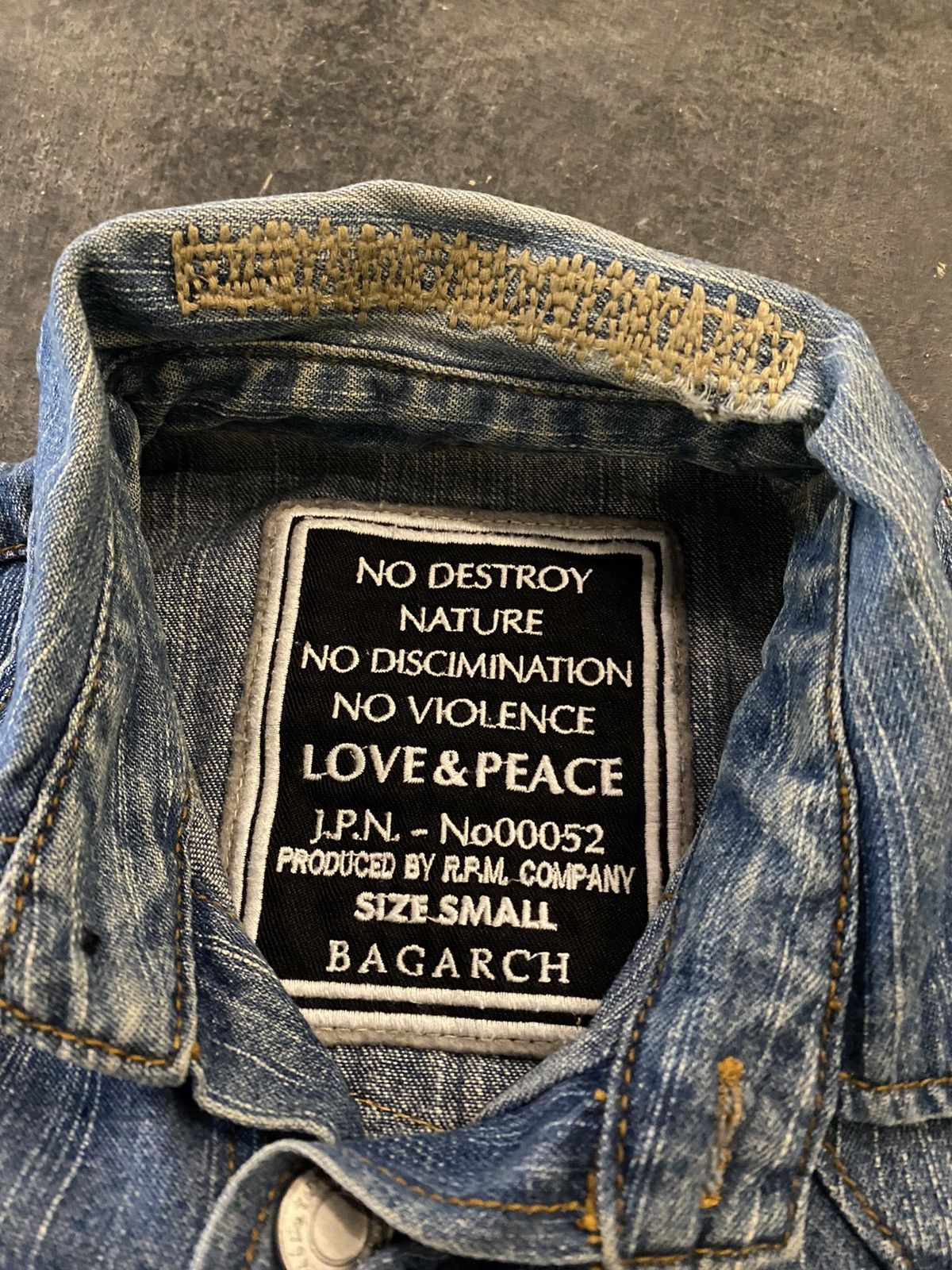 Beauty Beast × Japanese Brand Love & Peace Japan Bagarch Denim Long Shirt Size US S / EU 44-46 / 1 - 7 Thumbnail