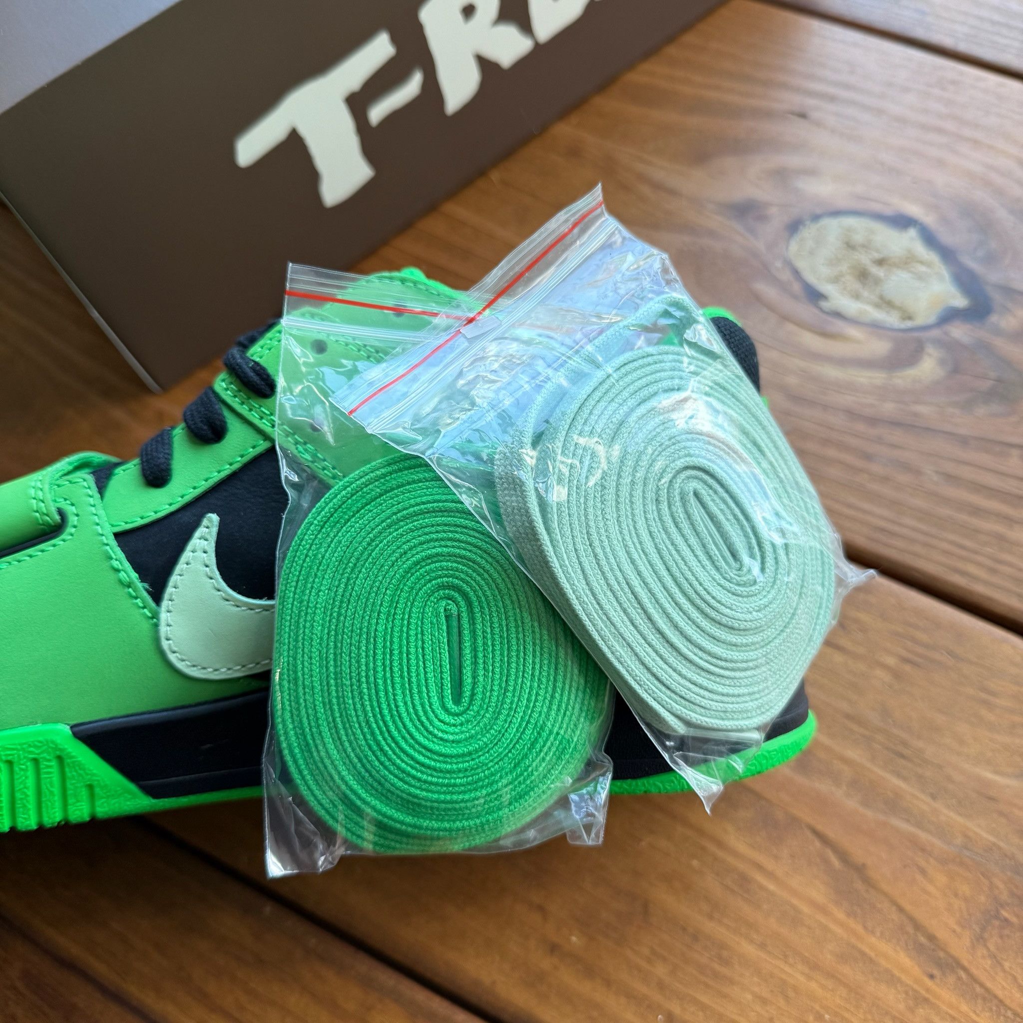 Jordan Brand × Travis Scott Travis Scott Jordan Jumpman Jack TR Green Spark - IM9113-300 Size US 9.5 / EU 42-43 - 8 Thumbnail
