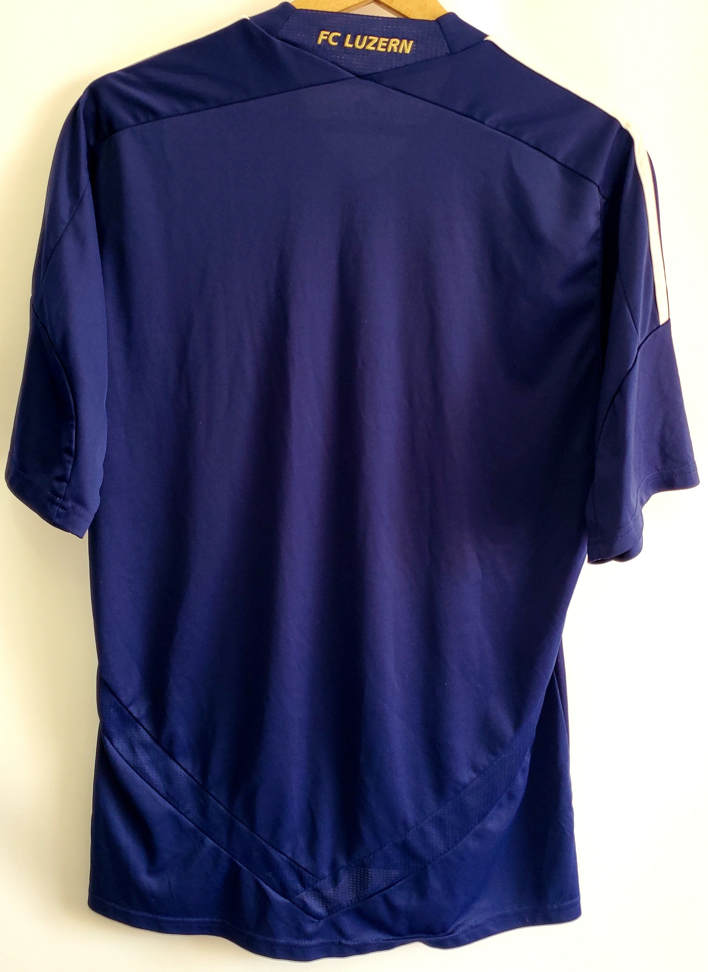 Adidas × Jeremy Scott FC Luzern 2012-13 Home adidas soccer jersey size M Size US M / EU 48-50 / 2 - 5 Thumbnail