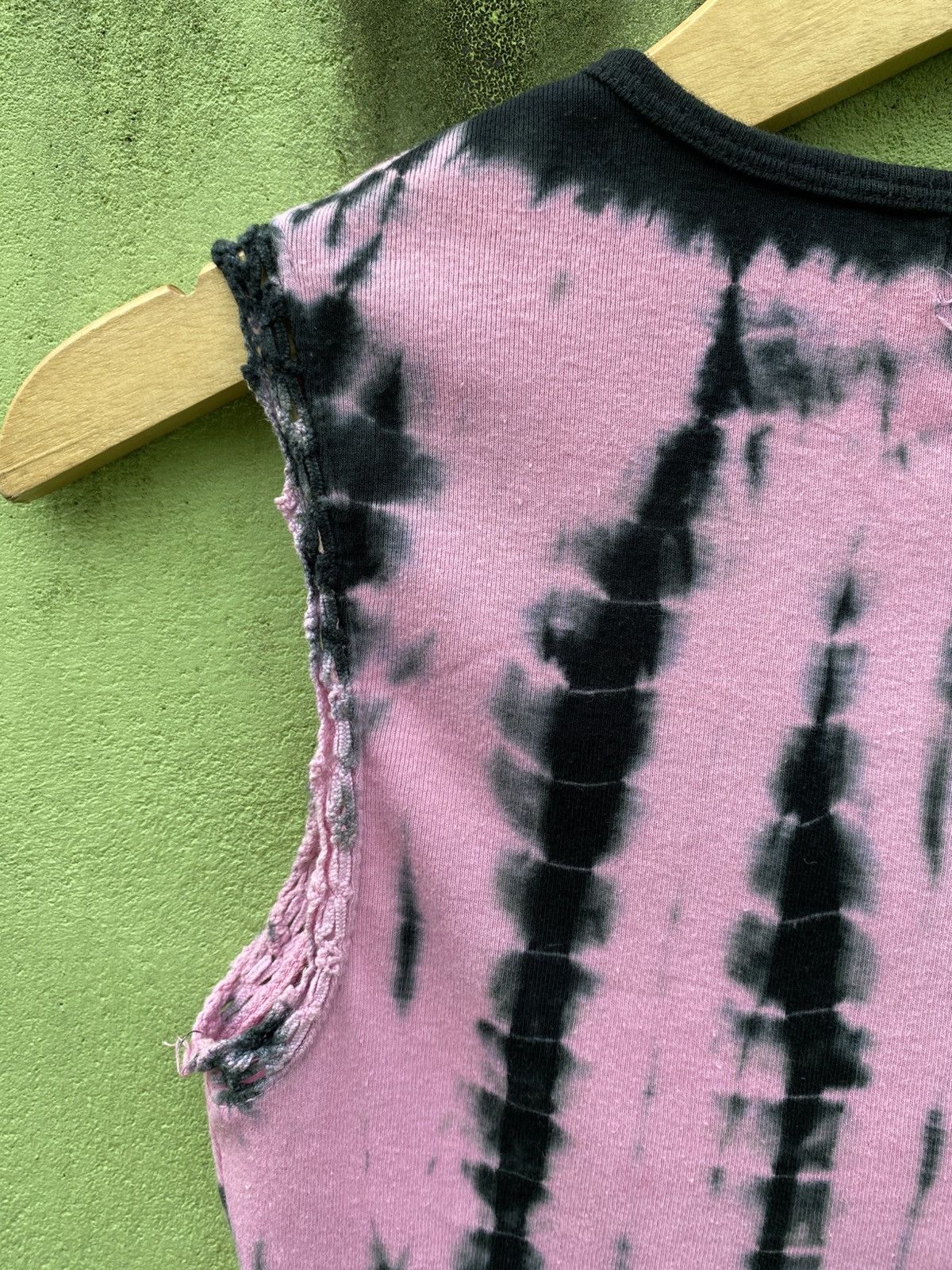 Vintage Jeans ♥️ XOXO Y2K Pink Distressed Grunge Top Made In USA Size S / US 4 / IT 40 - 11 Thumbnail