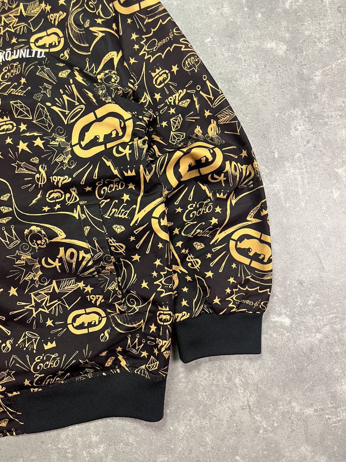 Ecko Unltd. 90s/00s Mega Baggy AOP Multilogo Printed Bombe Jacket XXL Size US XXL / EU 58 / 5 - 5 Thumbnail