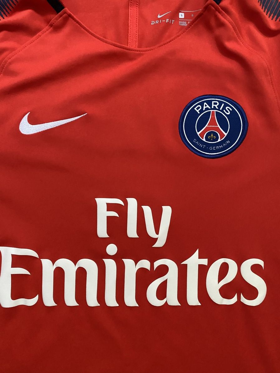 Nike Nike PARIS SAINT GERMAIN 2016 2017 SOCCER JERSEY Size US S / EU 44-46 / 1 - 5 Thumbnail