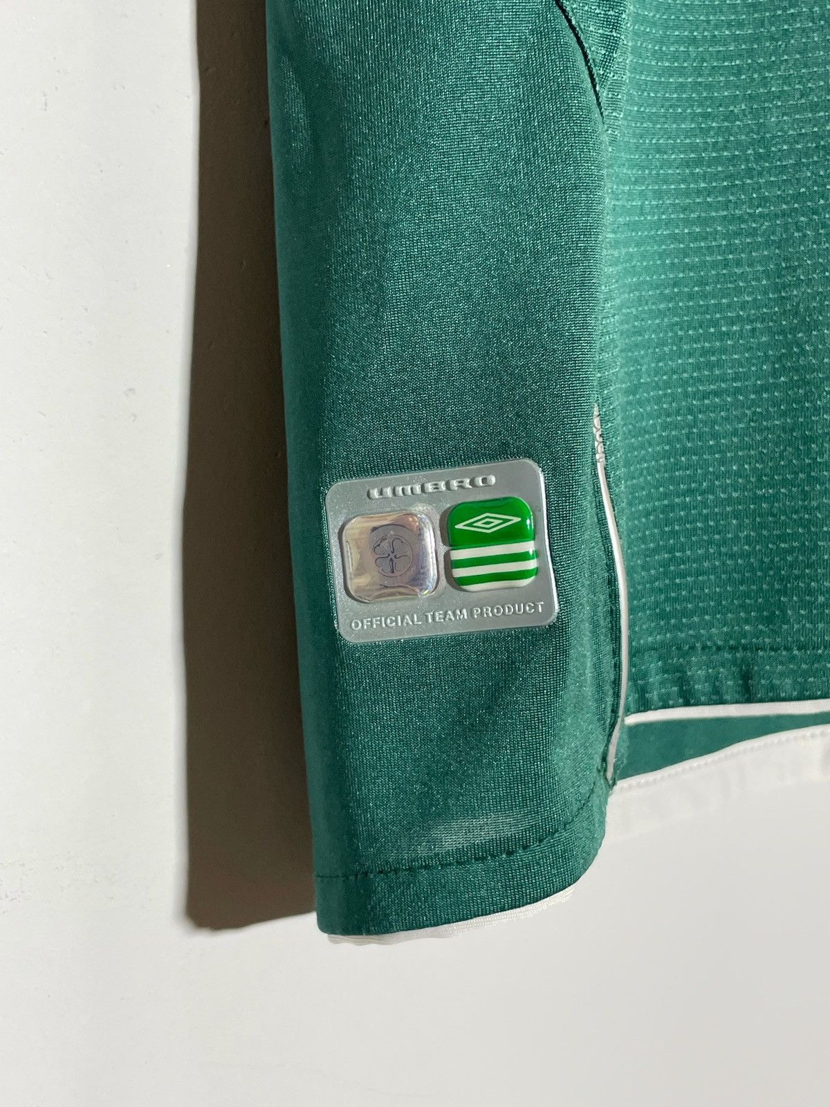 Umbro Celtic Umbro 2004/05 Away Vintage Y2k Football Shirt Size US XXL / EU 58 / 5 - 8 Thumbnail