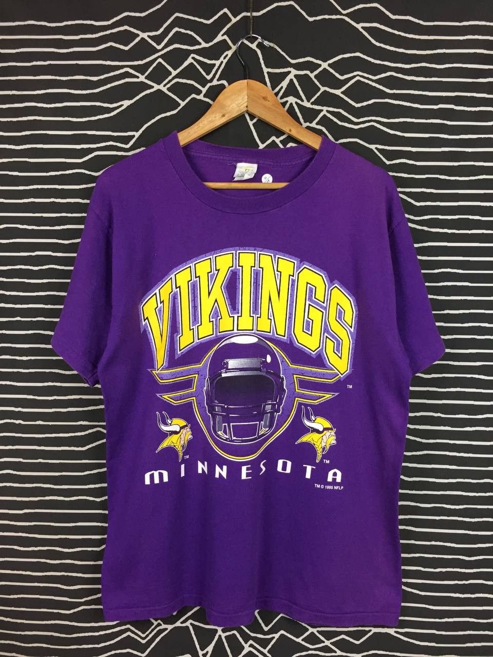 NFL × Sports Specialties × Vintage Vtg 1995 Minnesota Vikings NFL American Sports Tee Size US L / EU 52-54 / 3 - 1 Thumbnail