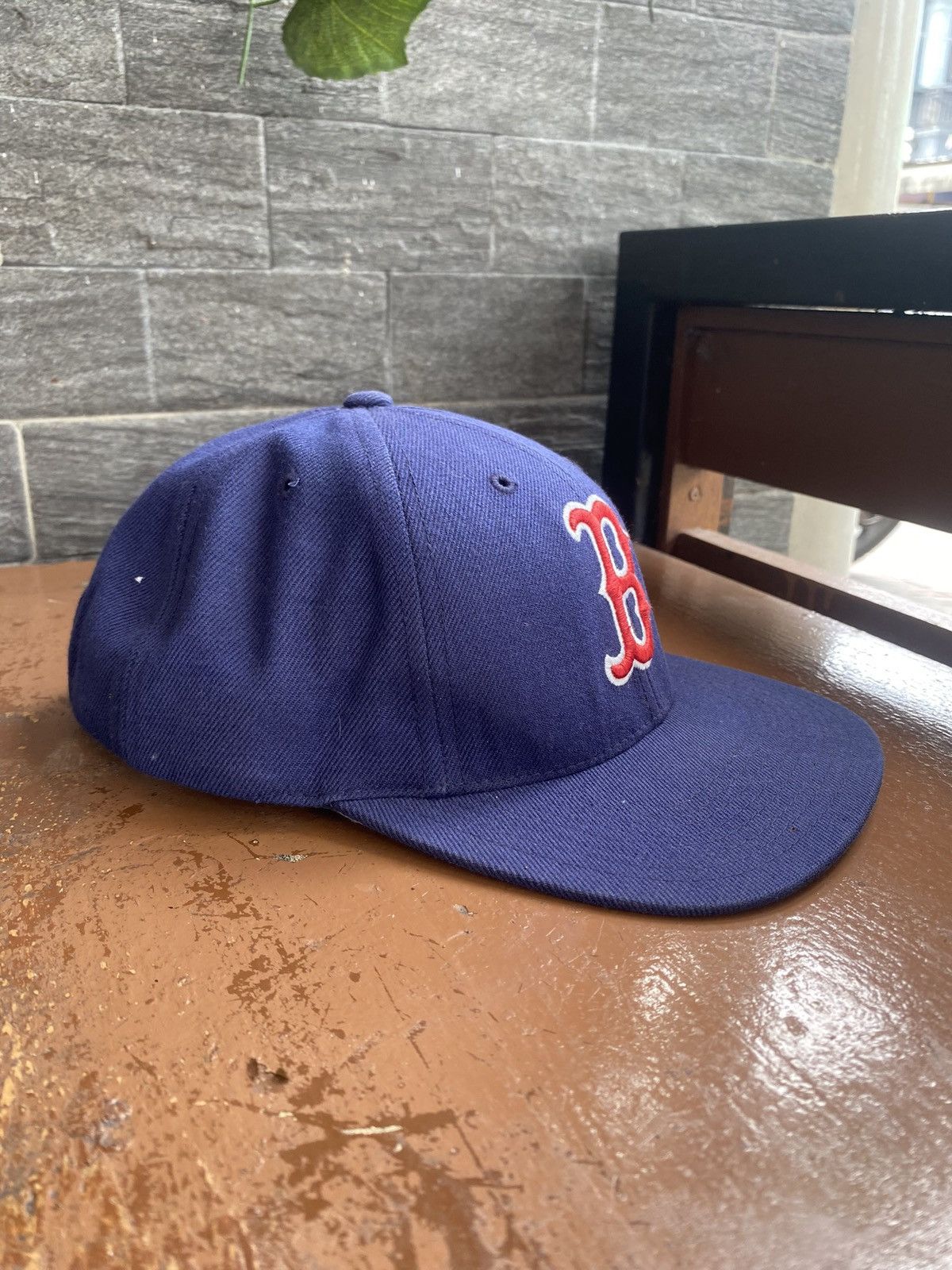 Hat Club × Logo Athletic × Vintage Boston Hat Vintage Logo Athletic Size US L / EU 52-54 / 3 - 2 Thumbnail
