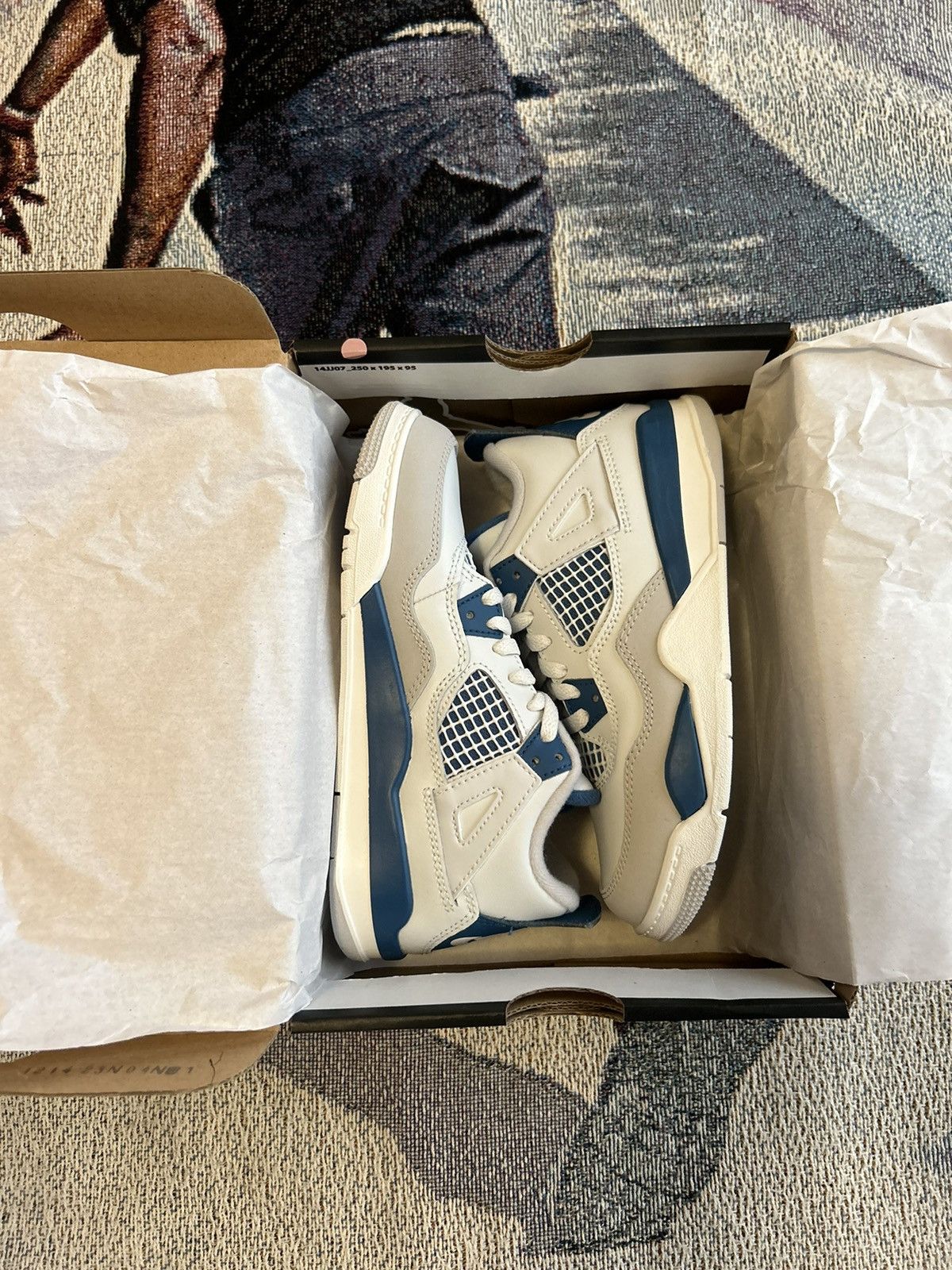Nike Jordan 4 Military Blue SIZE 1Y Size US 5 / EU 37 - 1 Thumbnail