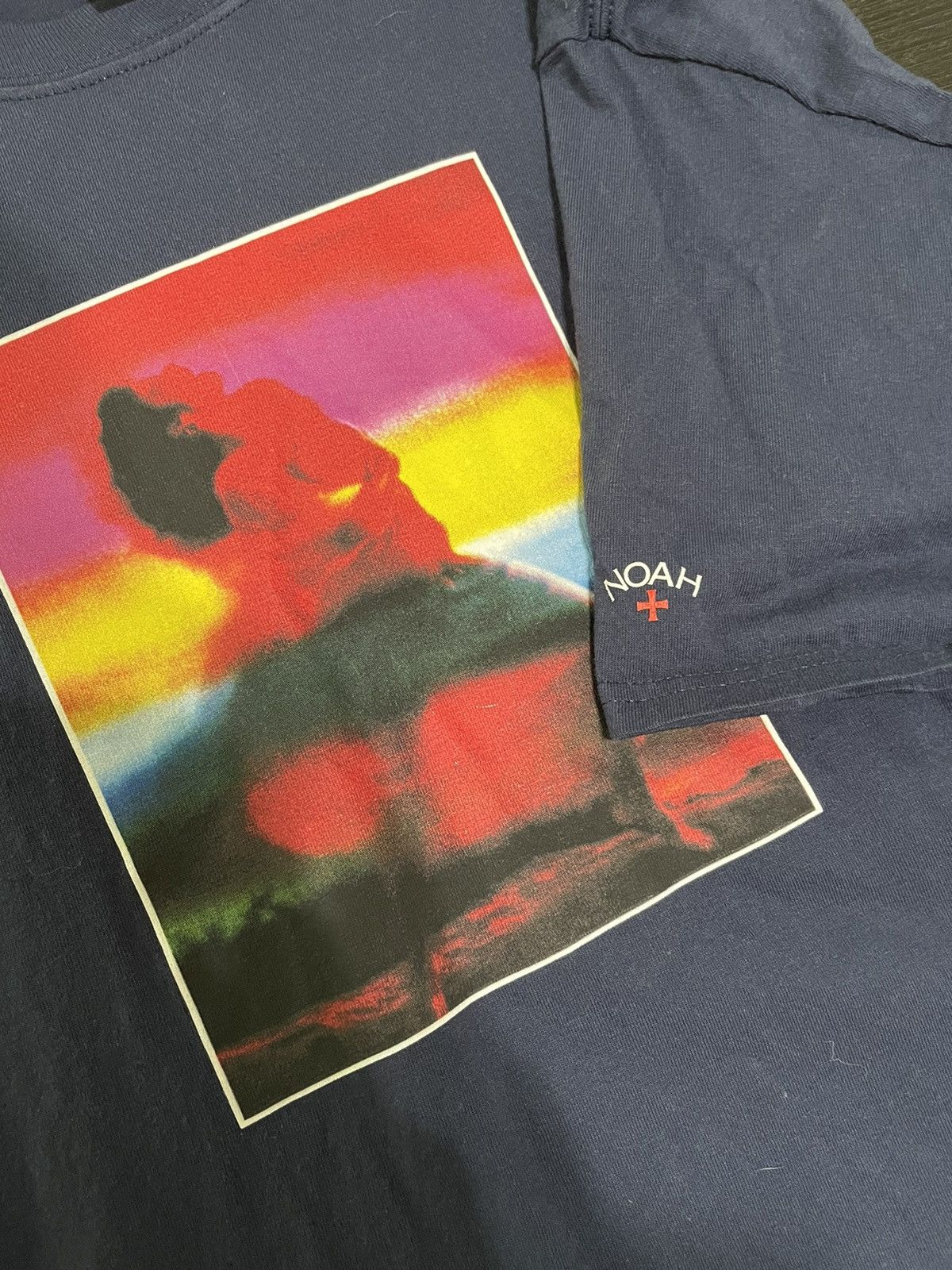 Noah Noah NYC Graphic Photo Art Tee Navy XL Streetwear T-Shirt Size US XL / EU 56 / 4 - 1 Thumbnail
