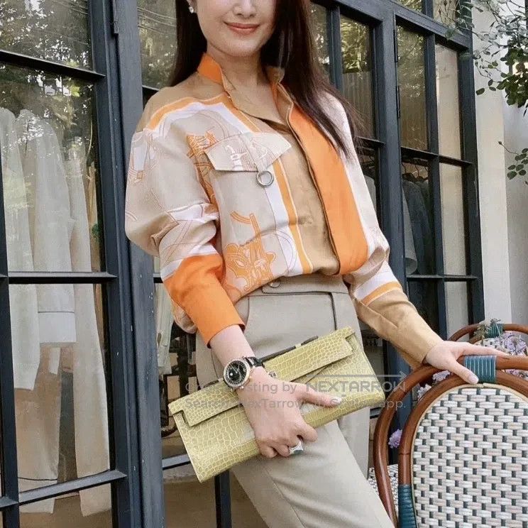 Hermes Hermes SS23 Book Stamp Pattern Printed Silk Long Sleeve Sh Size XXS / US 00 / IT 34 - 2 Thumbnail