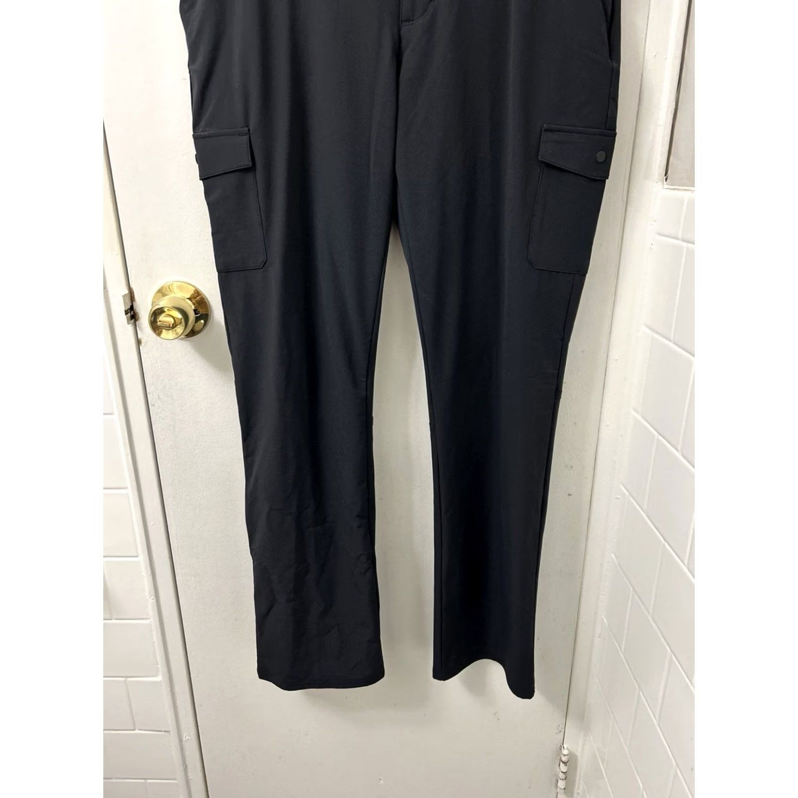 Vintage LL Bean Vista Camp Pants Womens 10 Black Cargo Hiking Outdoor Stretch Twill Nylon Blend Regular Straight Pockets Quick Dry Campwear Army 90s? Size 32" / US 10 / IT 46 - 3 Thumbnail