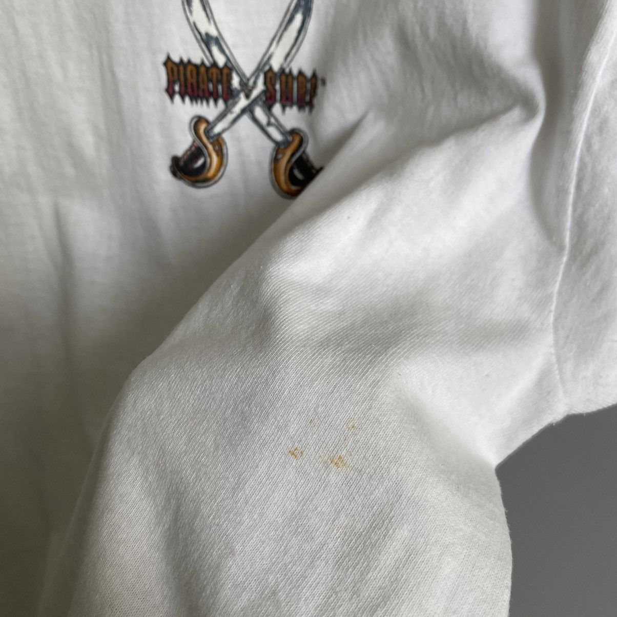 Vintage Thrashed Vintage 90s Pirate Surf ERD GRUNGE GRAIL OG TEE Size US XL / EU 56 / 4 - 9 Thumbnail