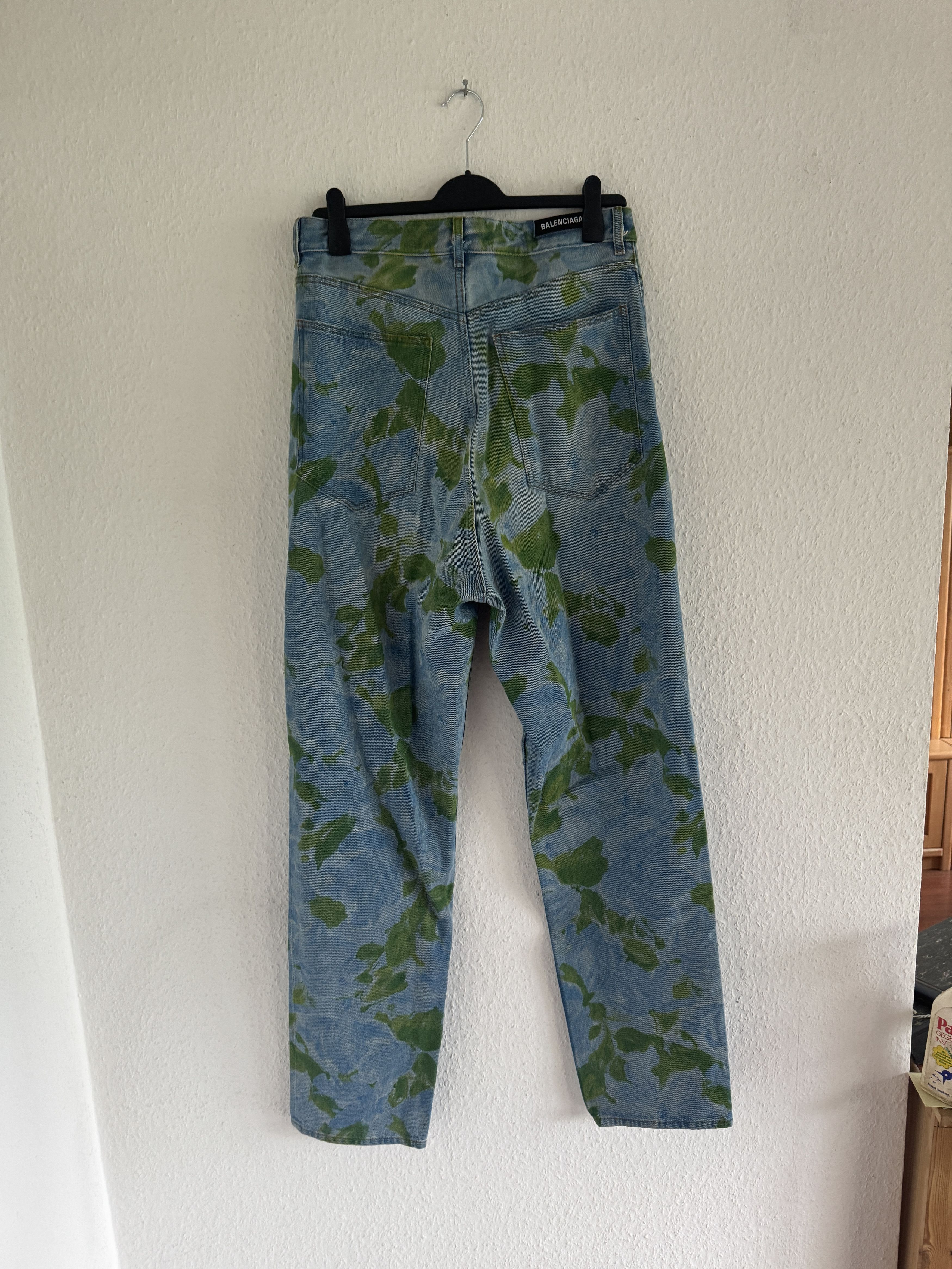 Balenciaga Oversized Earth Print Denim Jeans Size US 30 / EU 46 - 10 Thumbnail