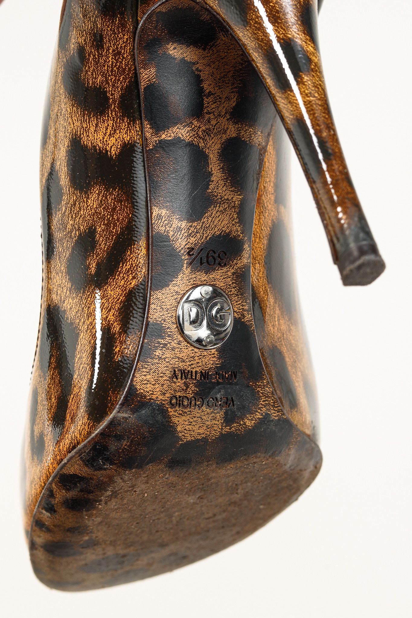 Dolce & Gabbana Dolce & Gabbana Brown Leopard Patent Leather Pumps Size US 9 / IT 39 - 5 Thumbnail