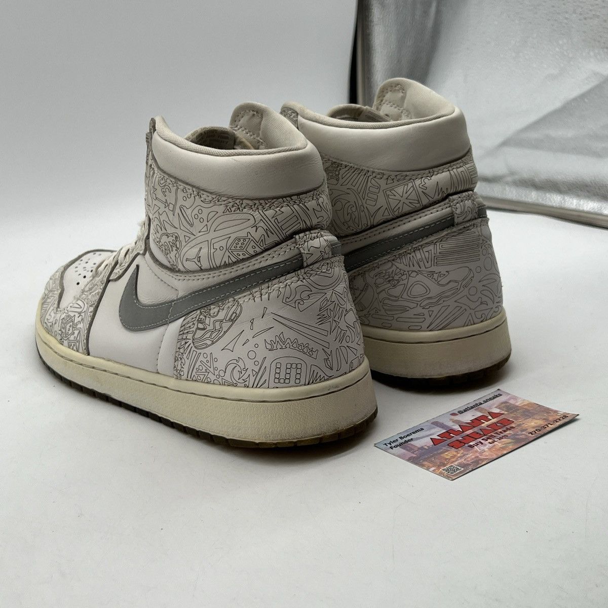 Jordan Brand Air Jordan 1 high laser Size US 10.5 / EU 43-44 - 4 Thumbnail