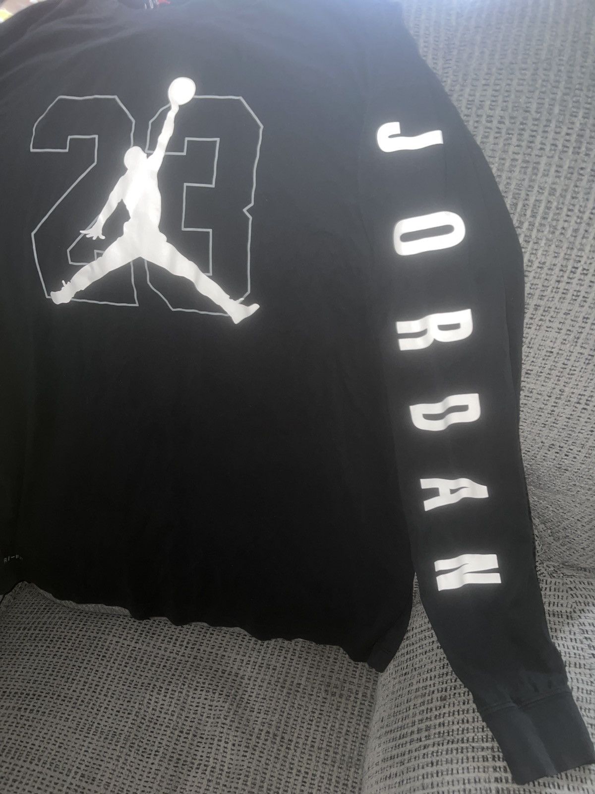Jordan Brand Air Jordan 23 Jumpman Dri-Fit LS Tee Size US XL / EU 56 / 4 - 4 Thumbnail