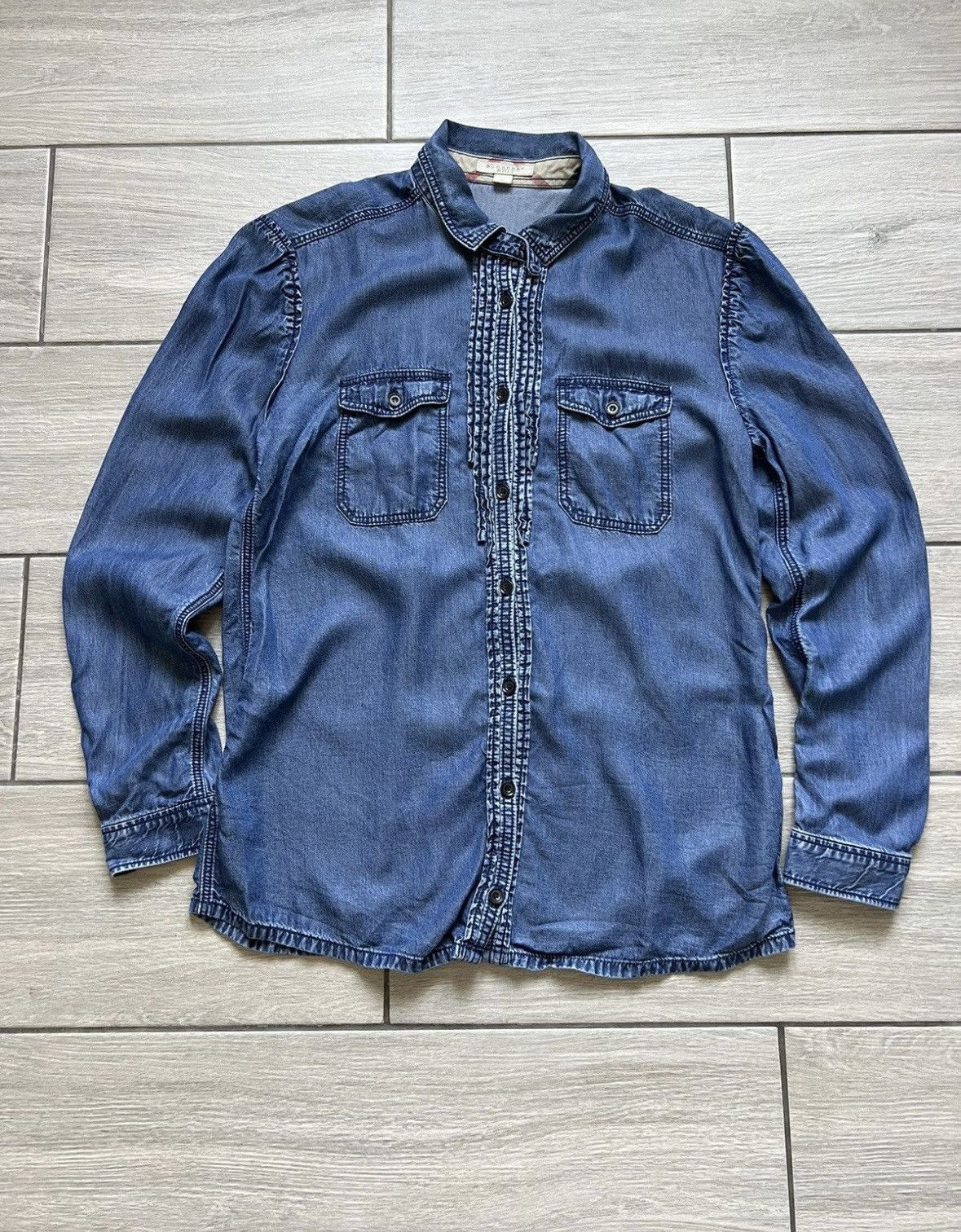 Burberry 💙Burberry Shirt Jeans Women Rare M Size Size M / US 6-8 / IT 42-44 - 4 Thumbnail
