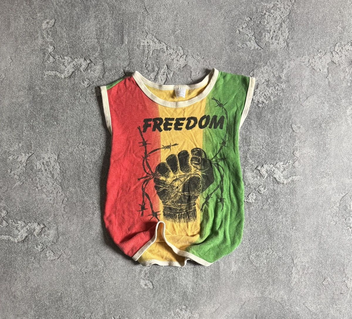 Band Tees × Vintage Freedom M/size tank top shirt sleeveless made in England Size M / US 6-8 / IT 42-44 - 1 Thumbnail