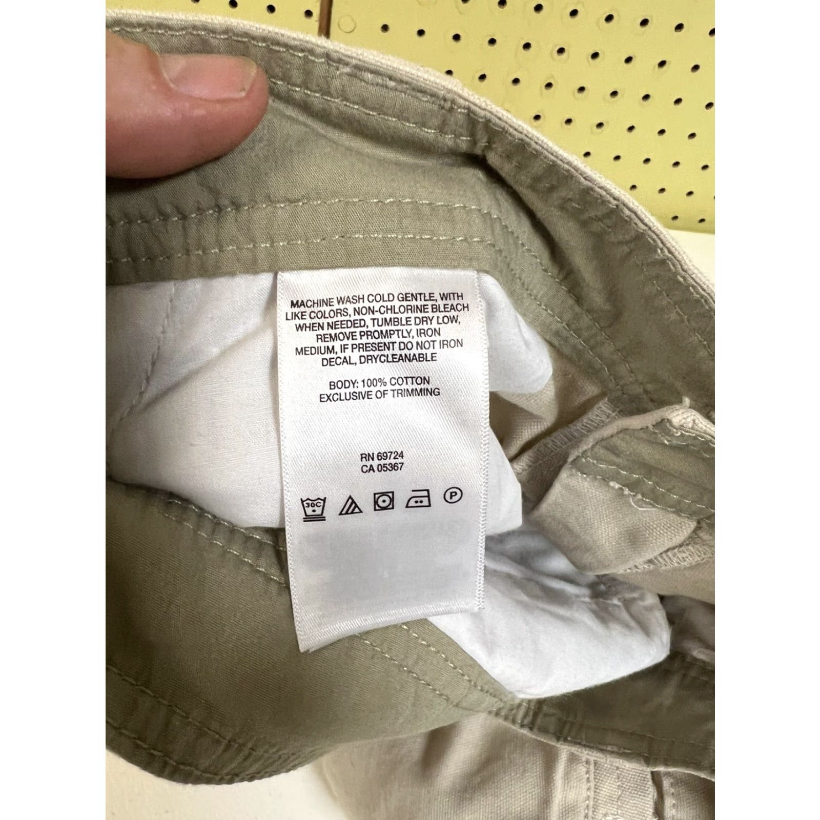 Vintage Columbia Shorts Mens 38 Outdoor Active Hiking Tan Khaki Heavyweight Premium Size US 38 / EU 54 - 5 Thumbnail