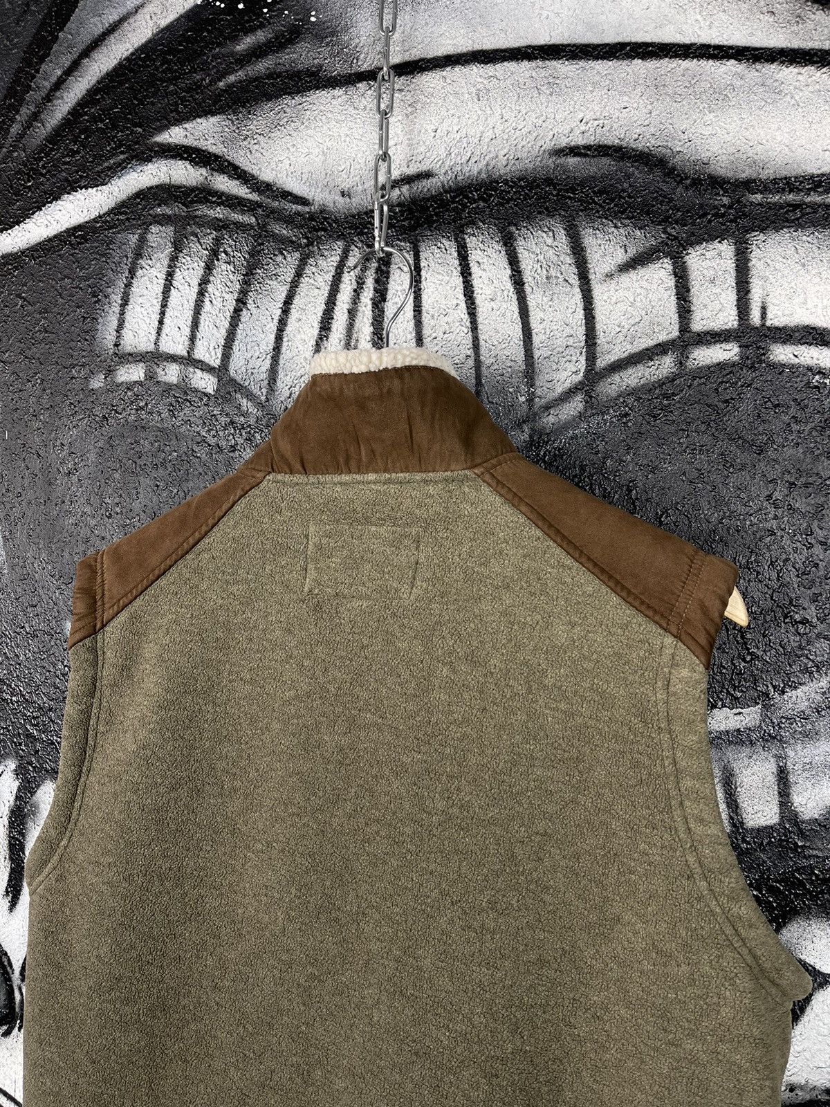 Orvis × Vintage Orvis Fleece Zip Vest Sherpa Leather Shoulder Men’s Size M Size US M / EU 48-50 / 2 - 6 Thumbnail