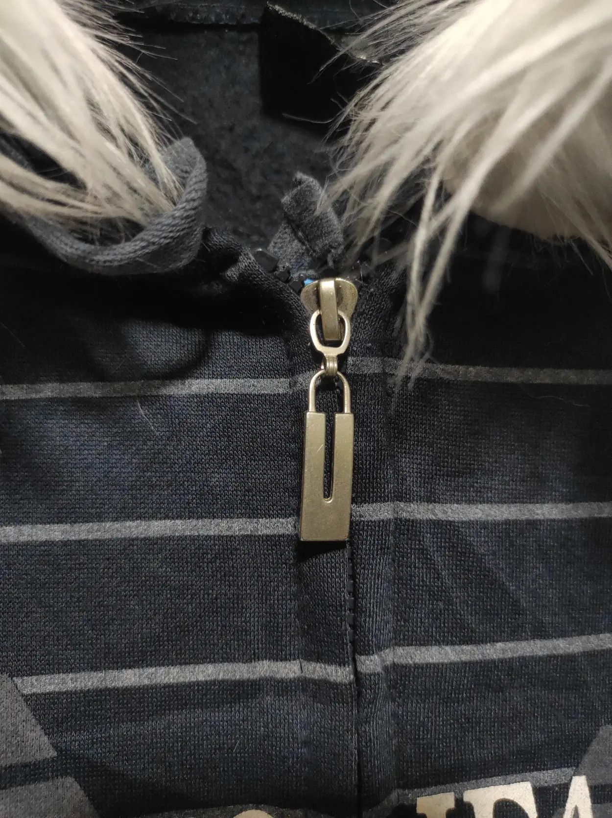 Japanese Brand Londoner Anporio Jeans stripe zip fur hoodie ifsix LGB style Size US L / EU 52-54 / 3 - 8 Thumbnail