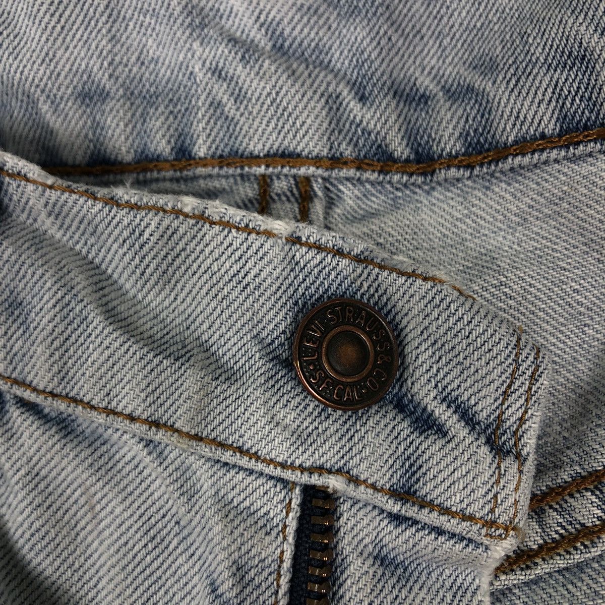 Levi's 🔥Vintage 359 Button Levi’s Jeans Denim Biker Wear Size US 32 / EU 48 - 16 Thumbnail