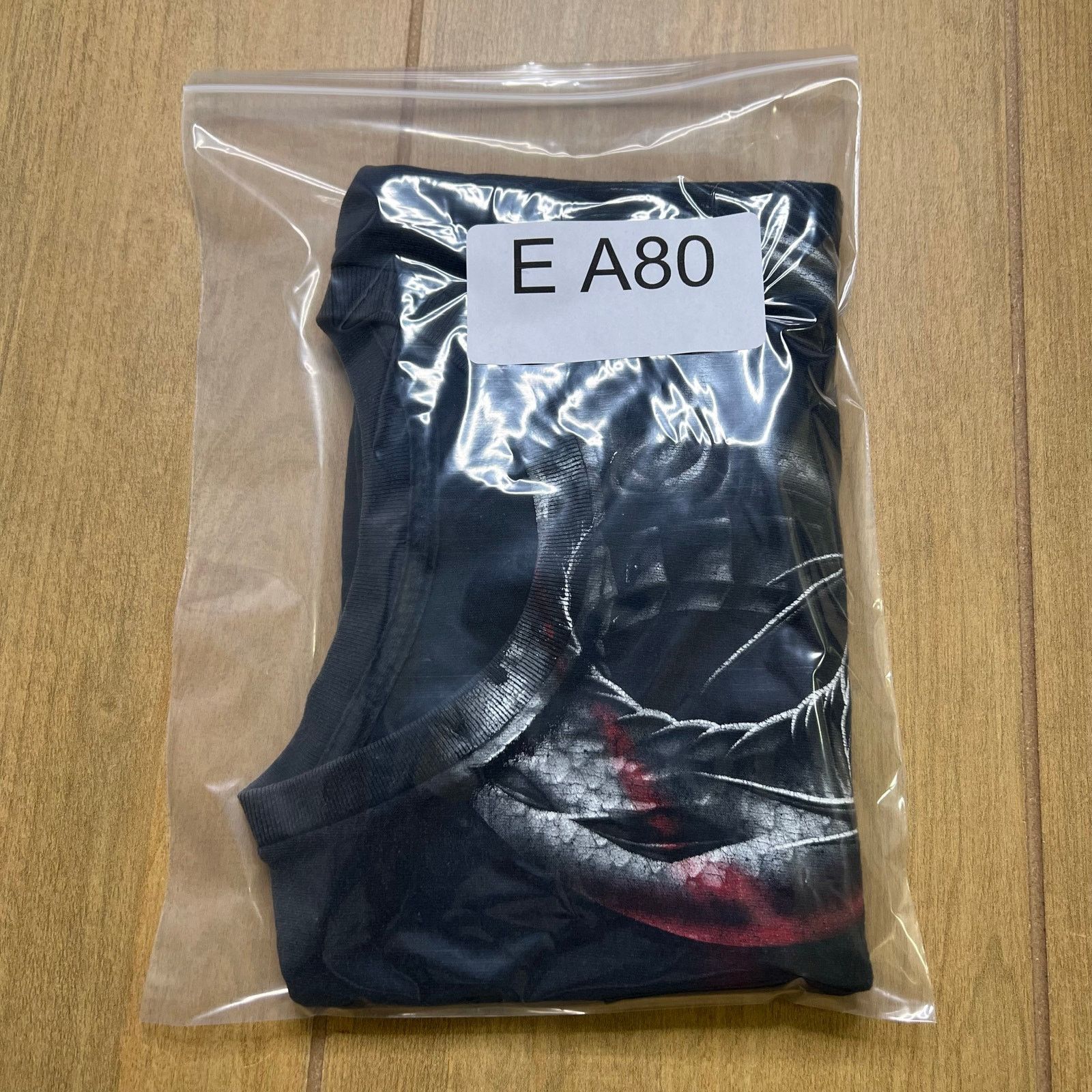 Vintage Vintage Y2K Skull Dragon Sz L Black Short Sleeve distress Size US L / EU 52-54 / 3 - 9 Thumbnail