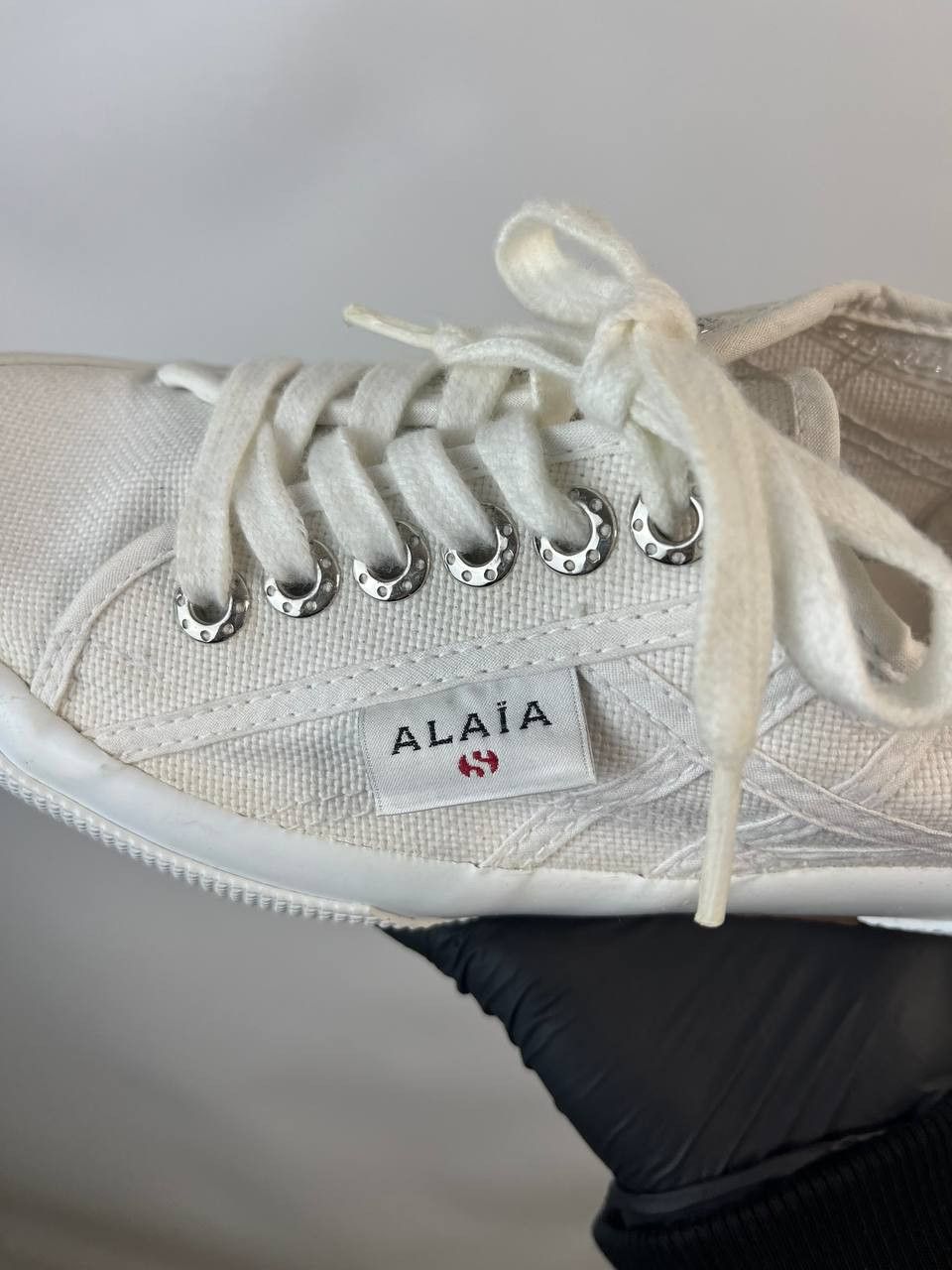 Superga ALAÏA x Superga Canvas Sneakers Low Top Women’s EU 39 US 8 Size US 8 / IT 38 - 7 Thumbnail