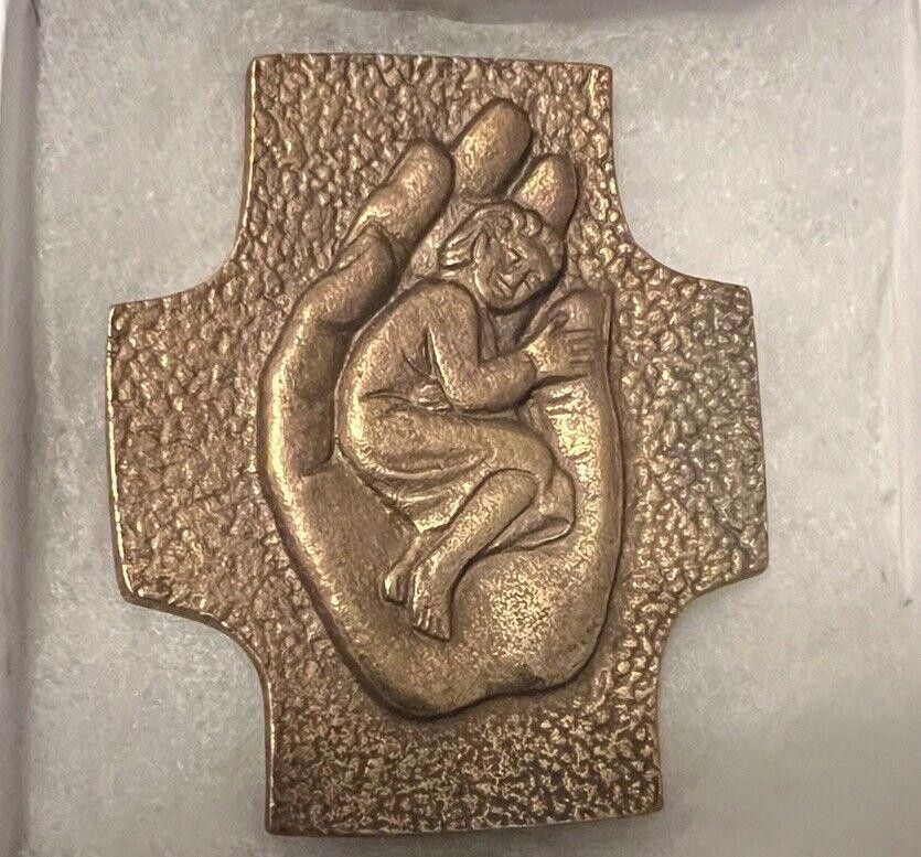 Designer Bronze Cross Child In Hand Buckle Made In Germany Size ONE SIZE - 1 Thumbnail
