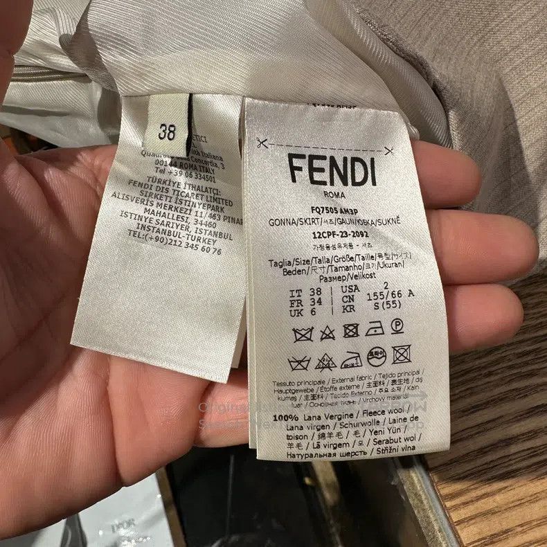 Fendi Fendi Plaid wool half-skirt, wool Size 25" / US 0 / IT 36 - 4 Thumbnail