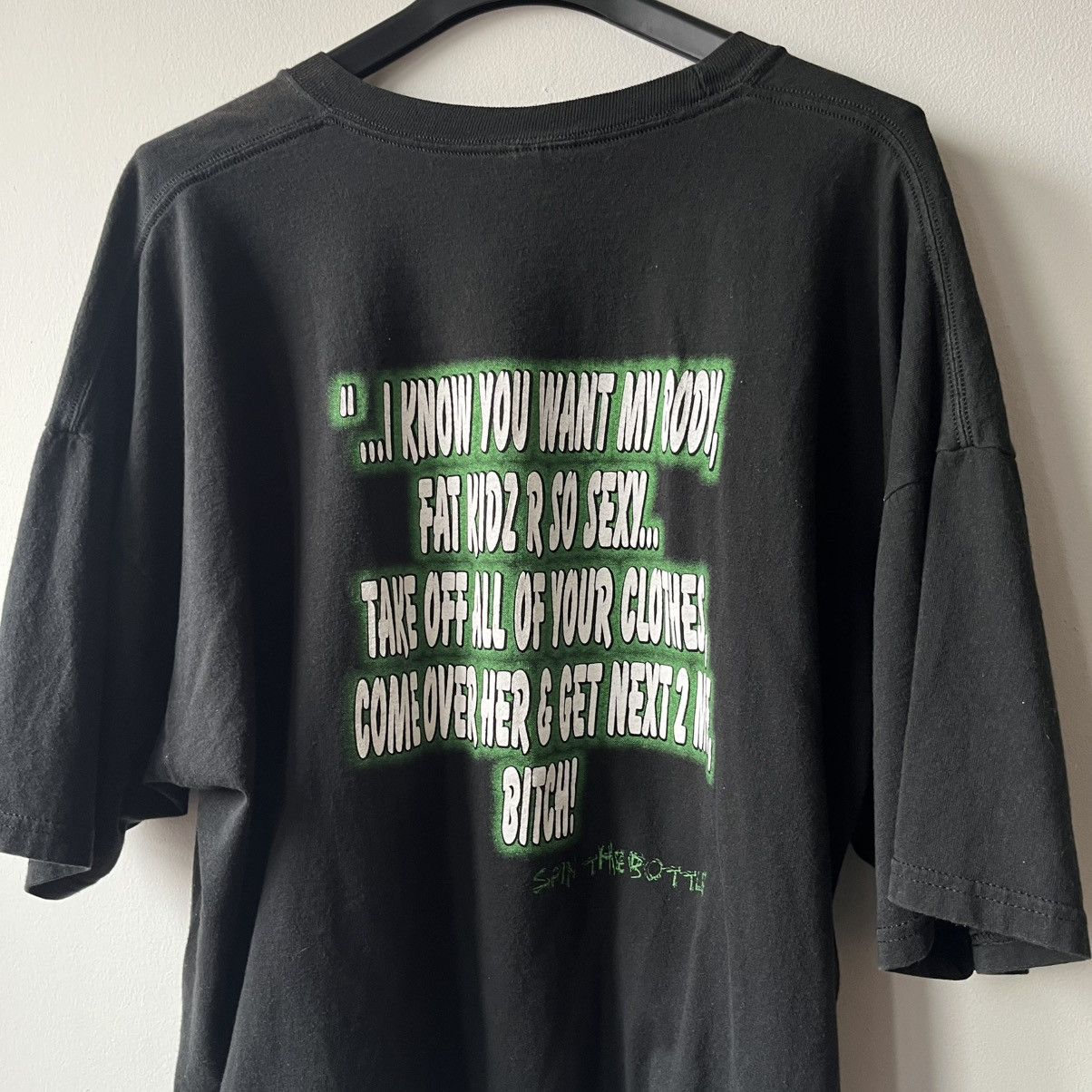 Marilyn Manson × Vintage CRAZY Cropped Vintage Twiztid “Spin The Bottle” Tee Size US L / EU 52-54 / 3 - 4 Thumbnail