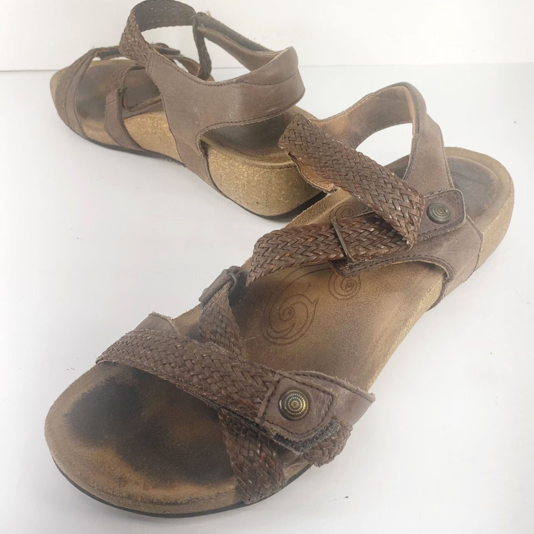 Taos Taos Trulie Womens Sandals Sz US 7.5 EU 38 Brown Leather Adjustable Size US 8 / IT 38 - 2 Thumbnail