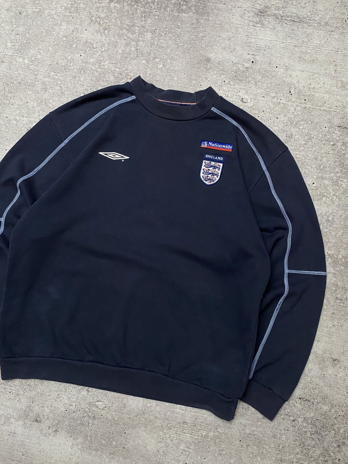 Umbro 🔥UMBRO ENGLAND VINTAGE SOCCER SWEATSHIRT Size US L / EU 52-54 / 3 - 3 Thumbnail