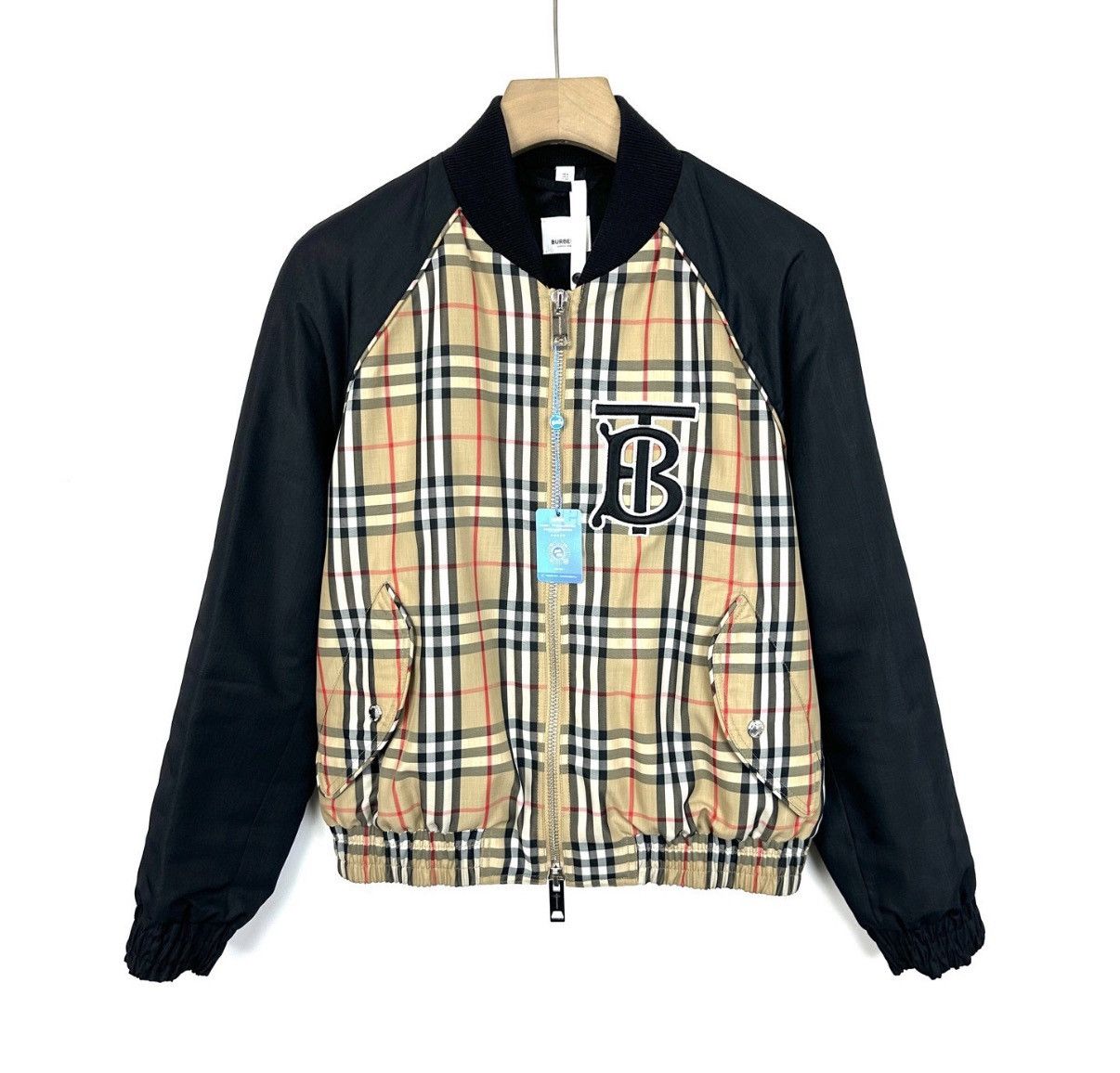 Burberry Burberry / Classic Khaki Panel Check Embroidered Jacket K12 Size M / US 6-8 / IT 42-44 - 1 Thumbnail