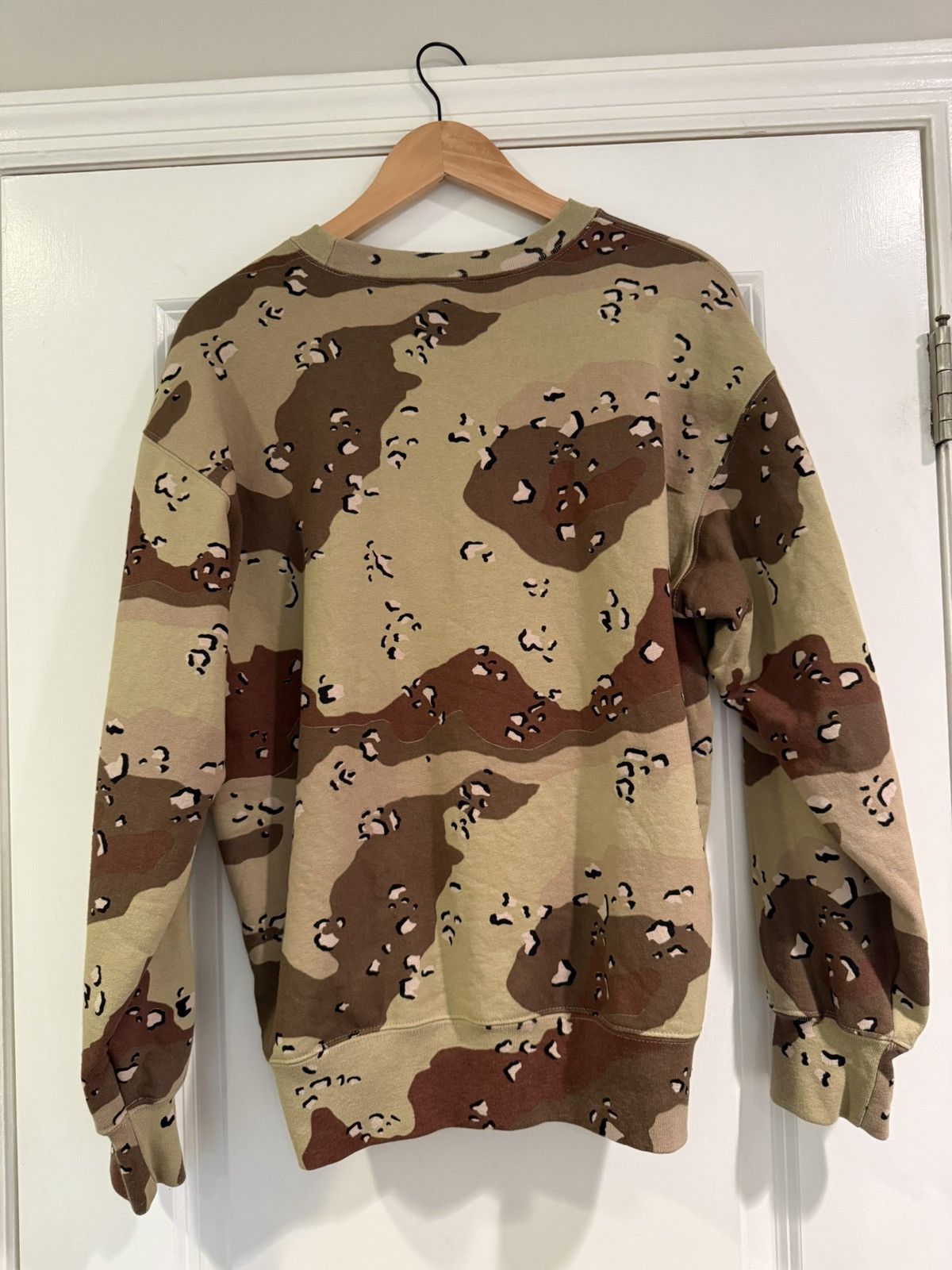 Supreme Supreme Chocolate Chip Camo Small Box Crewneck Size US M / EU 48-50 / 2 - 2 Thumbnail