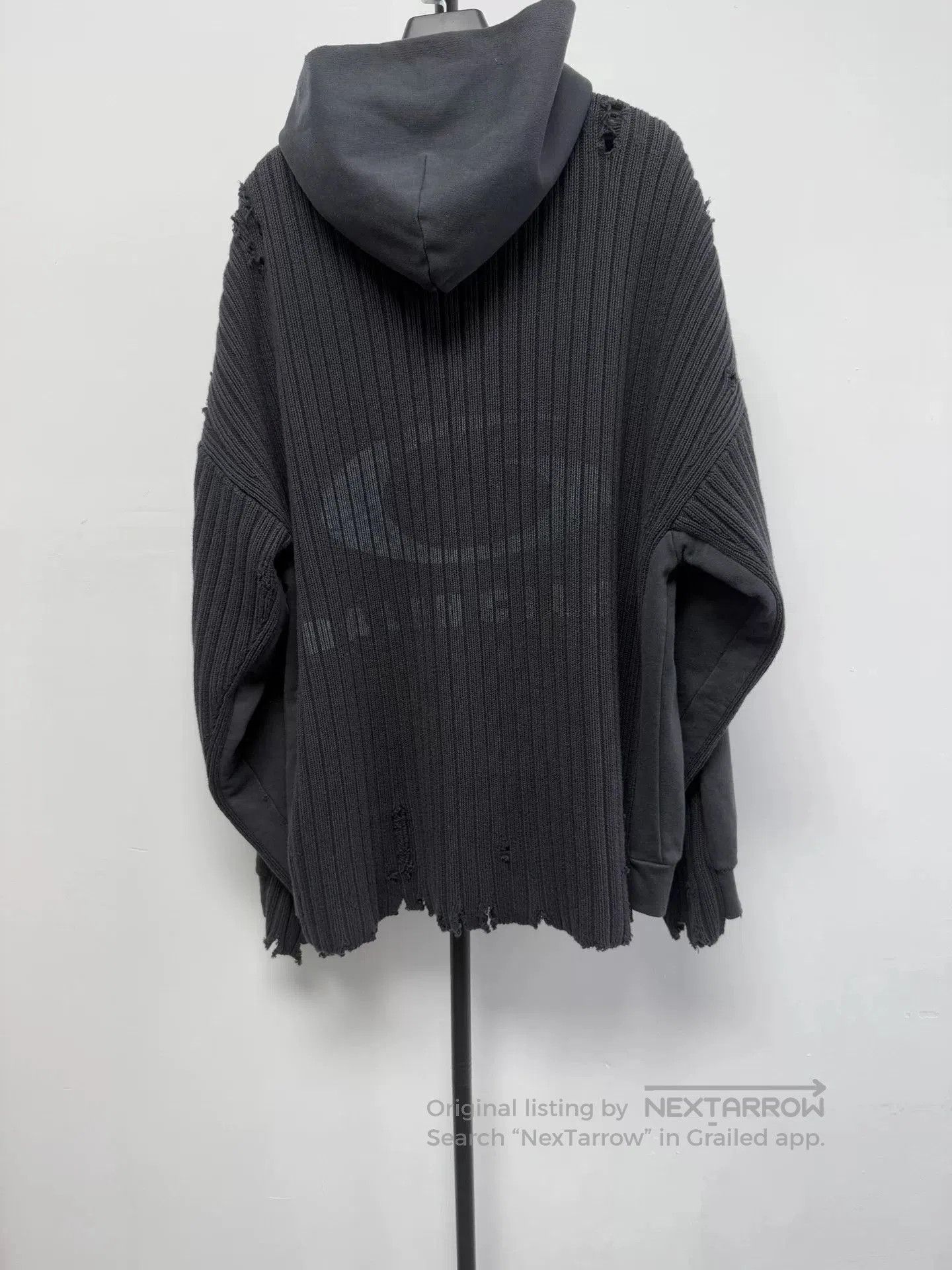 Balenciaga Balenciaga Mesh Zip Hoodie Jacket. Size US S / EU 44-46 / 1 - 1 Thumbnail