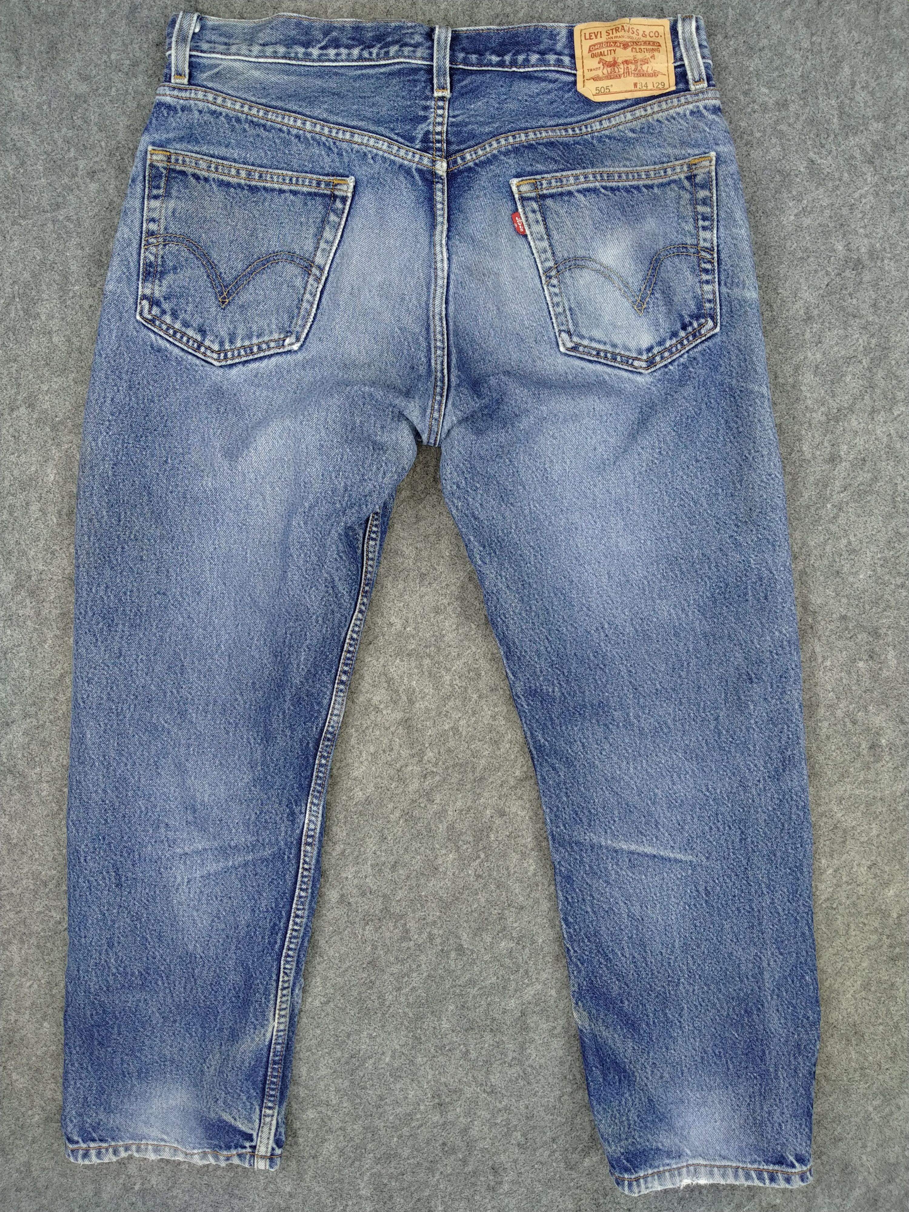 Levi's Vintage Levi's 505 Regular Fit Denim 35 x 28 Denim -JN380 Size US 35 - 2 Thumbnail