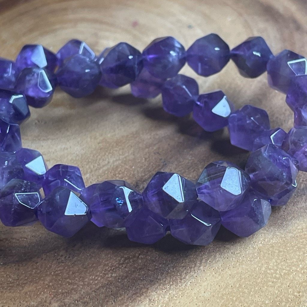 Other Amethyst purple diamond stretch beaded bracelet 7” crystal healing beads 8mm ONE NEW Size ONE SIZE - 7 Thumbnail